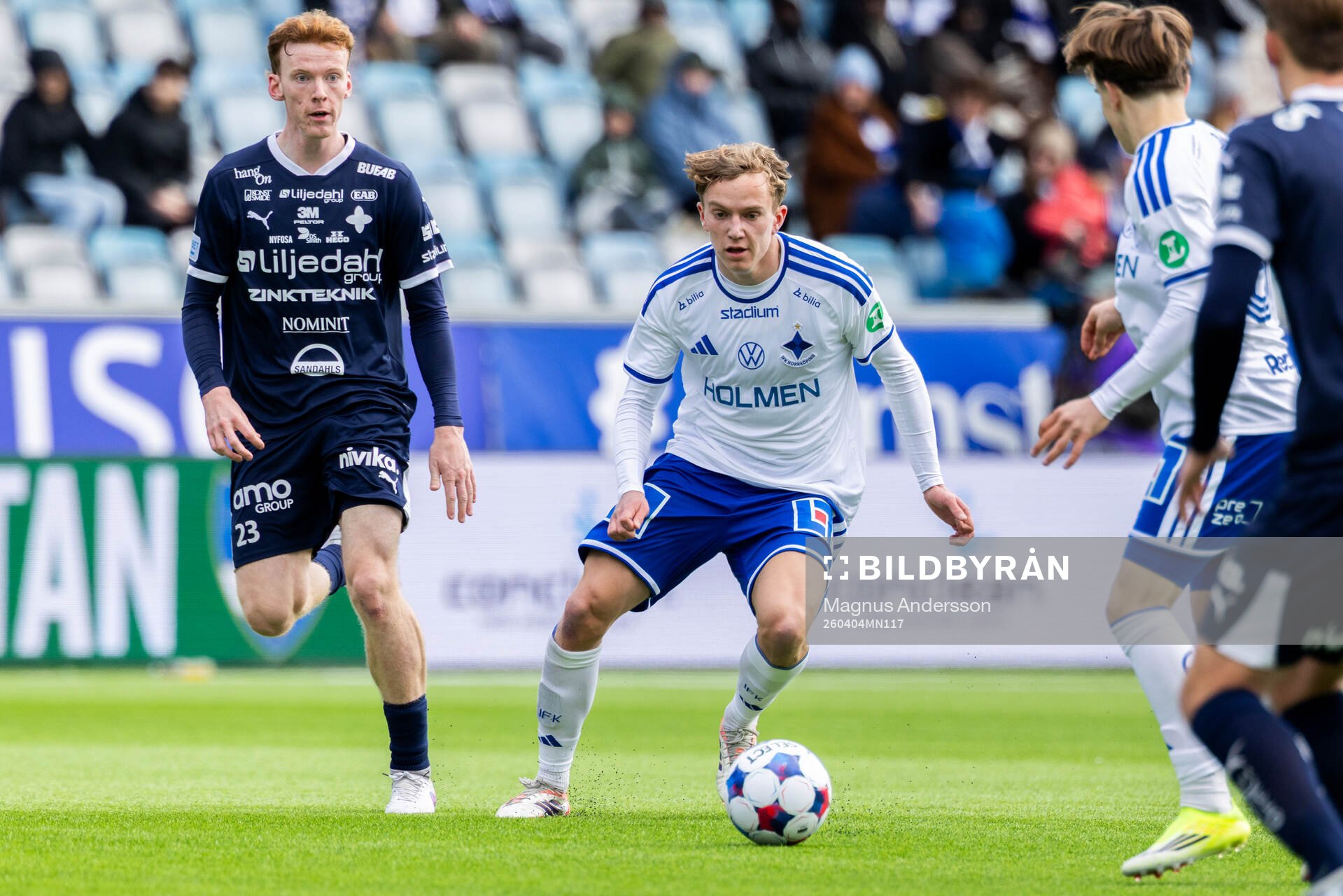 Värnamos Logi Hrafn Robertsson och IFK Norrköpings