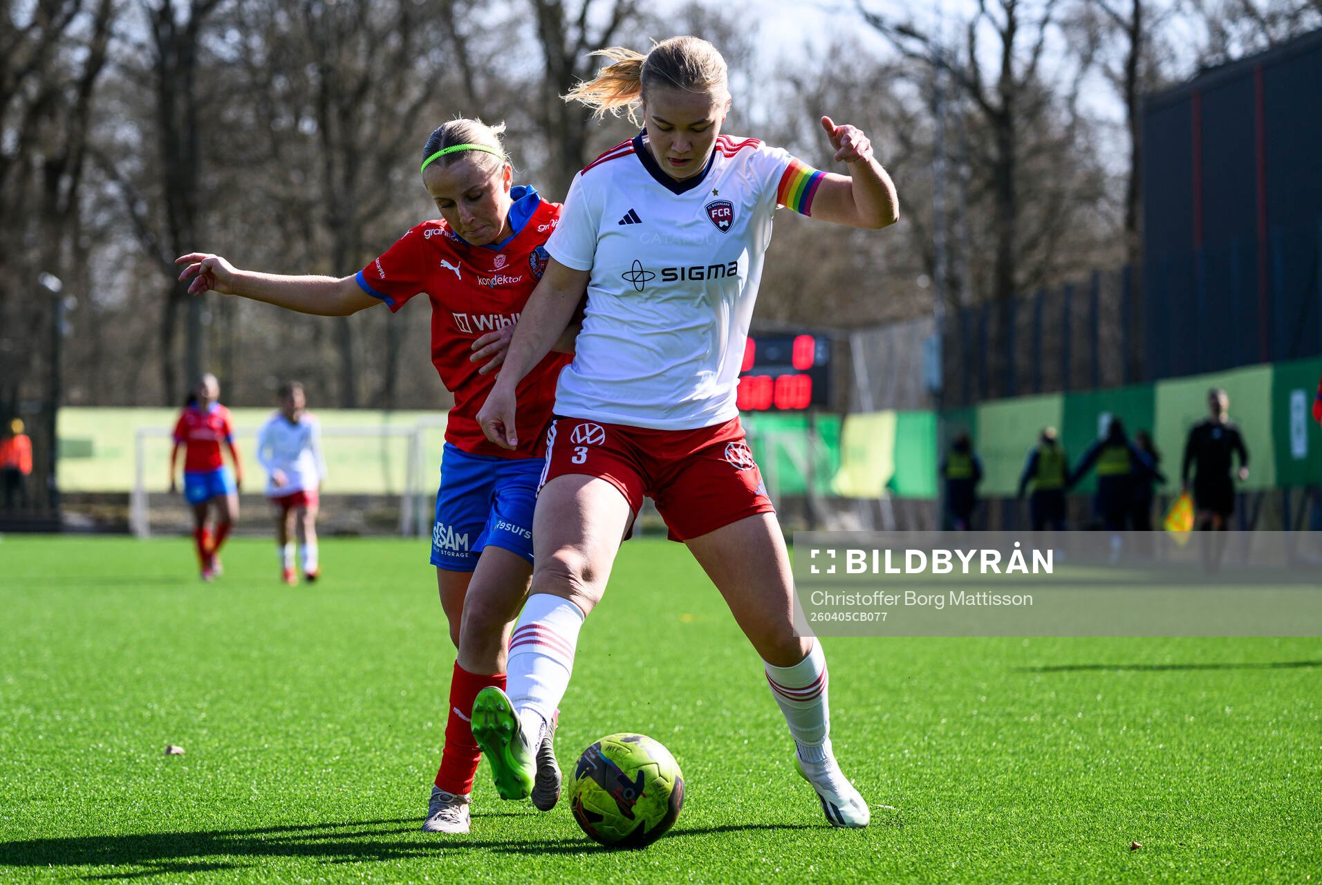 Helsingborgs Ebba Berg och FC Rosengårds Ellen Leijon Kraft