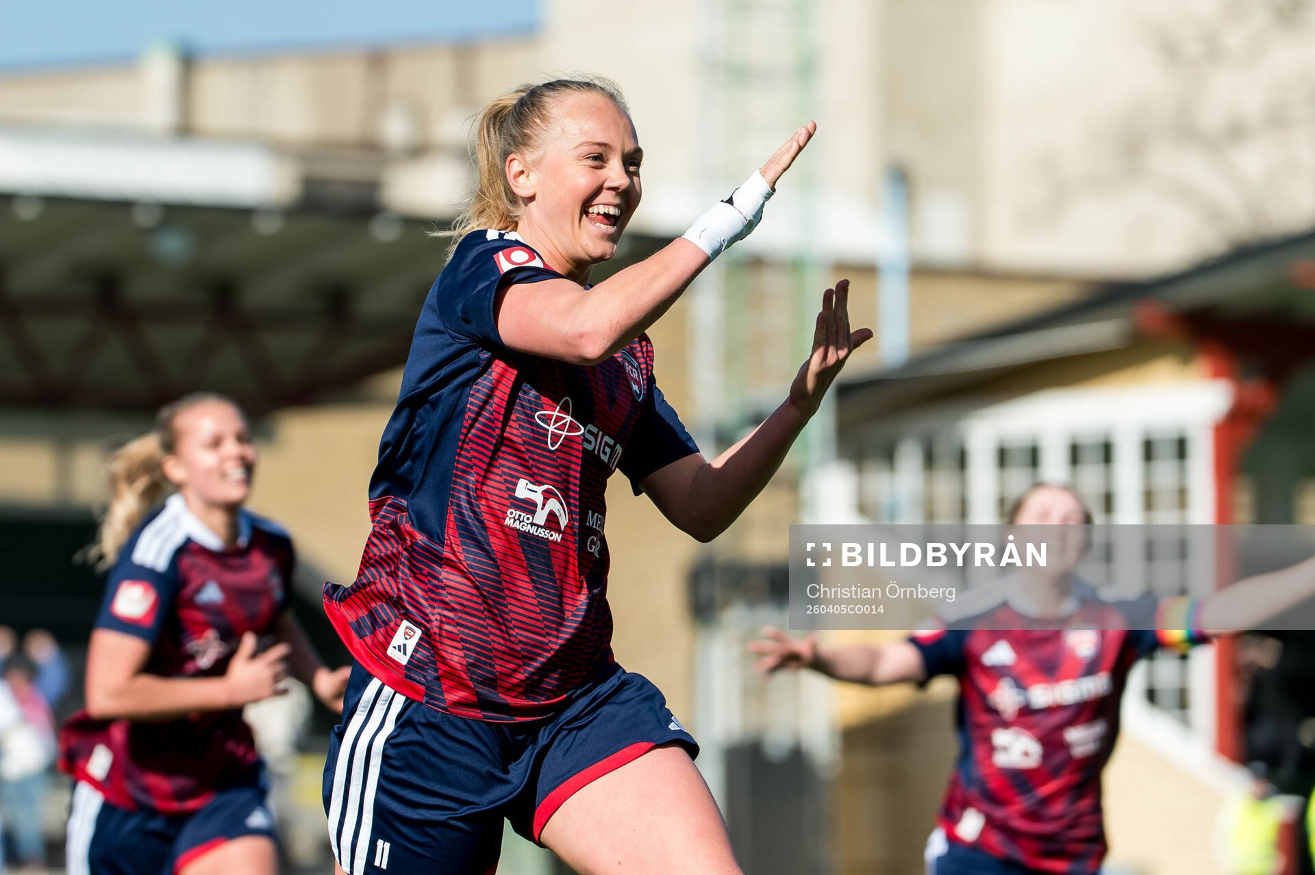Rosengårds Molly Johansson jublar