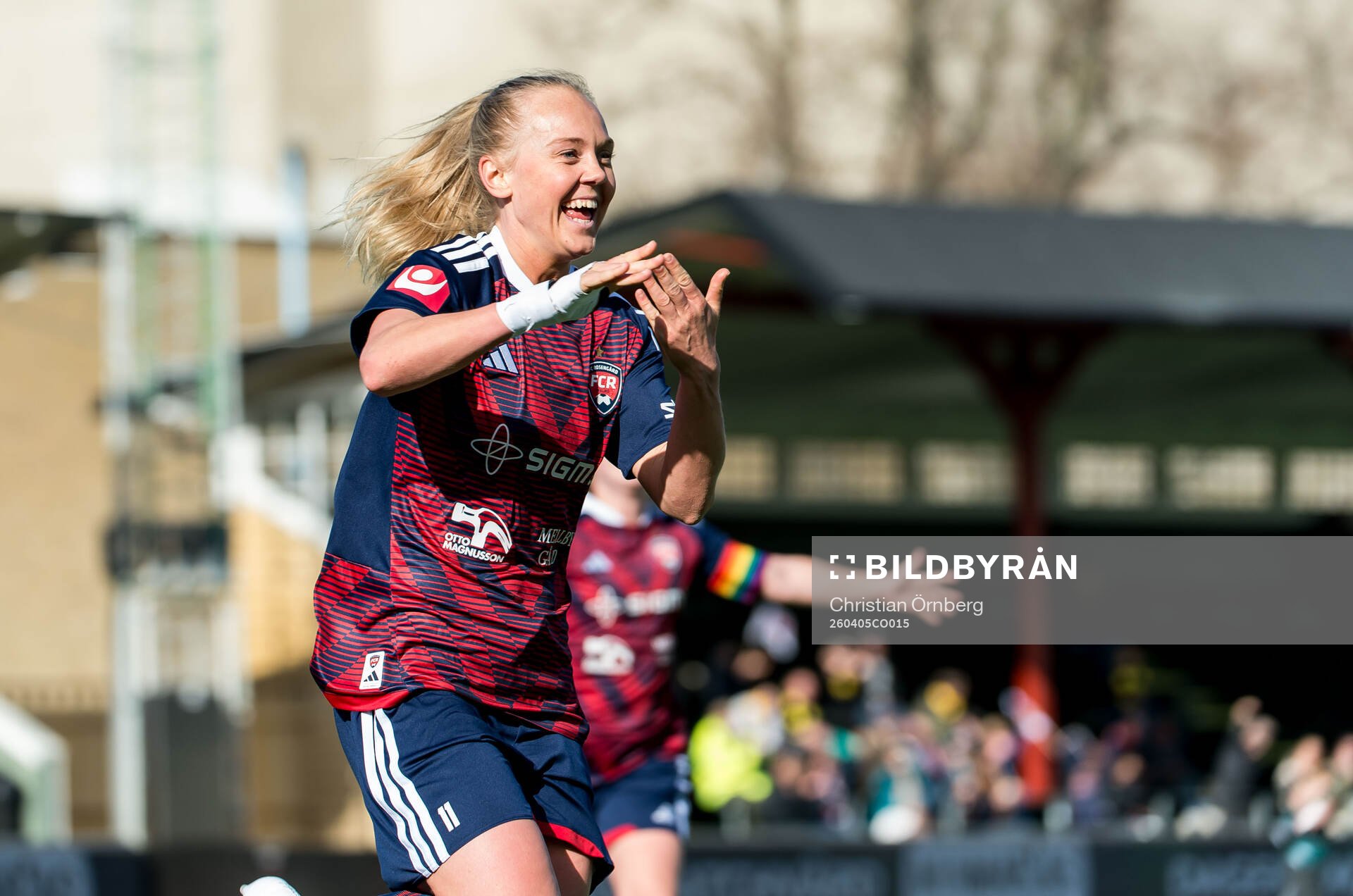Rosengårds Molly Johansson jublar