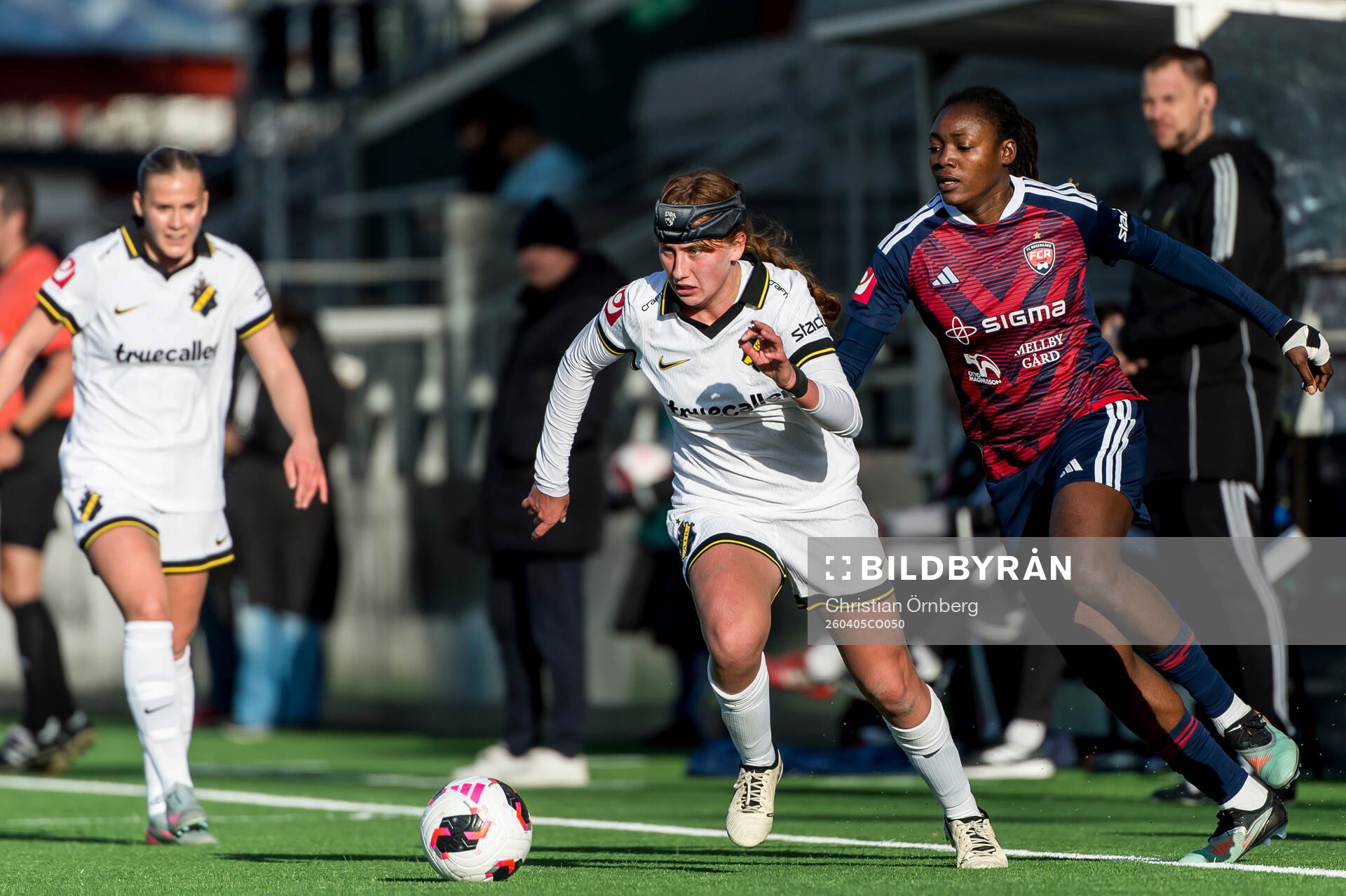 AIKs Olivia Garcia mot Rosengårds Anam Imo