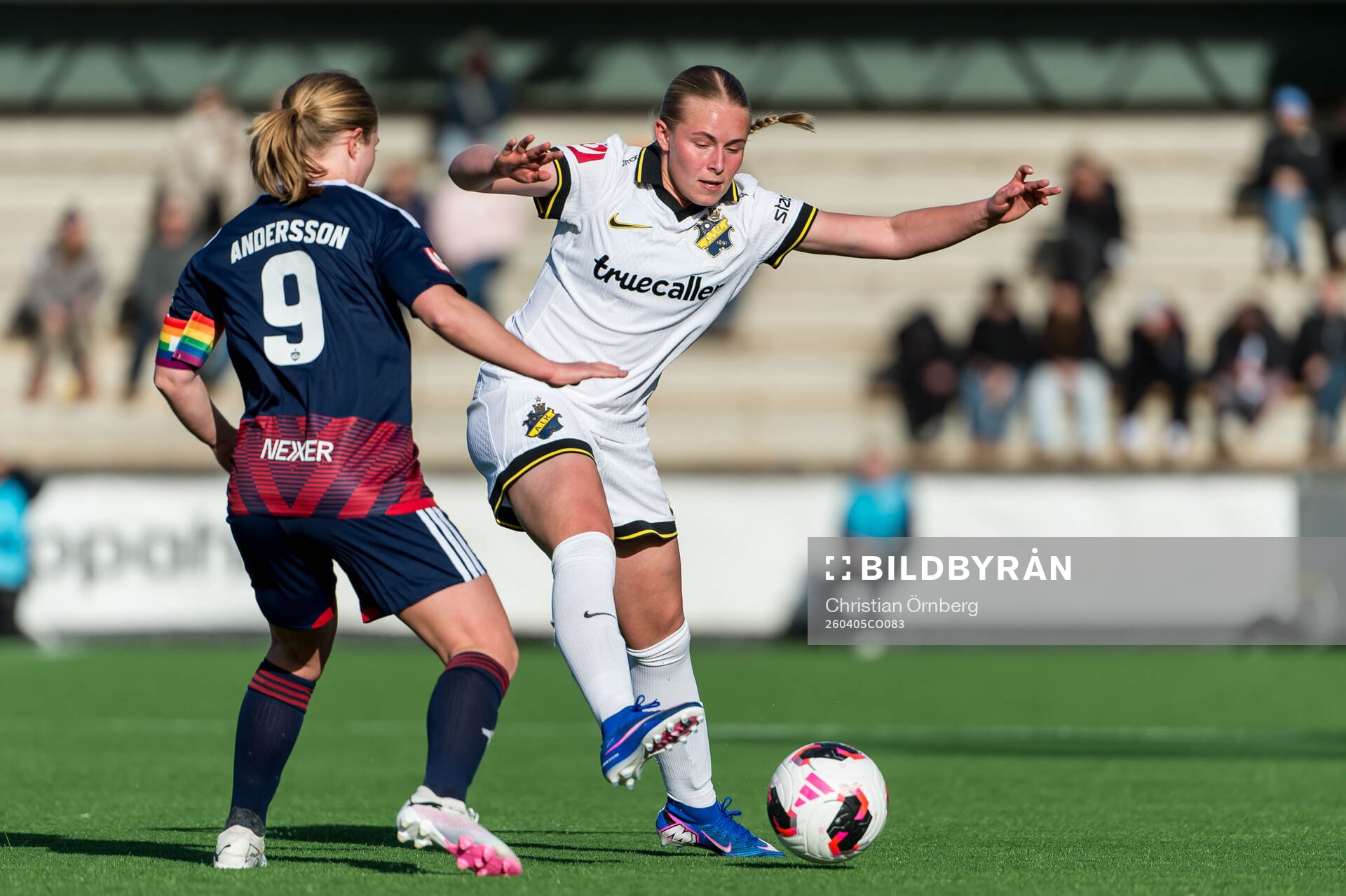 Rosengårds Hanna Andersson och AIKs Nova Selin