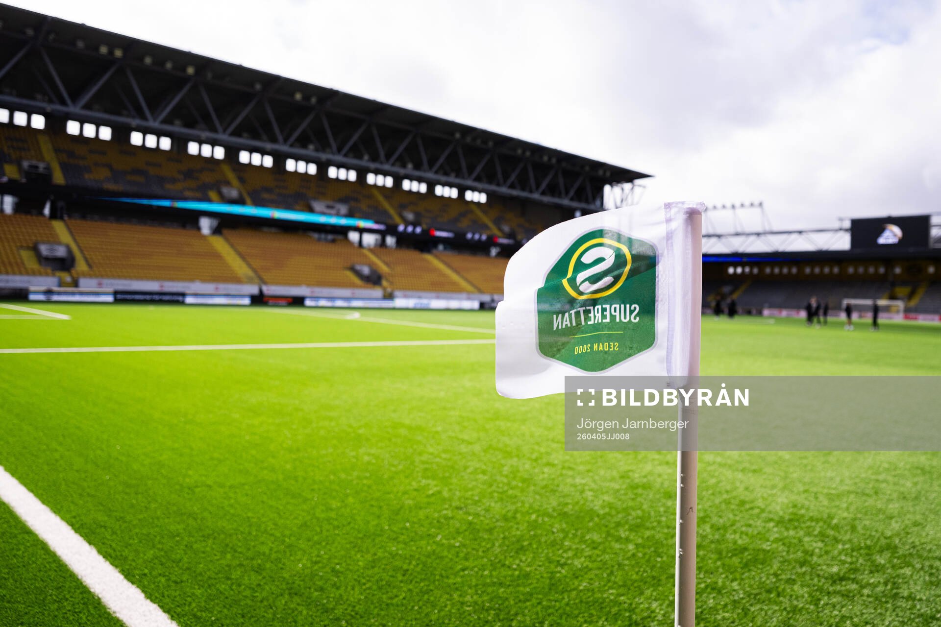 Hörnflagga med Superettans logga