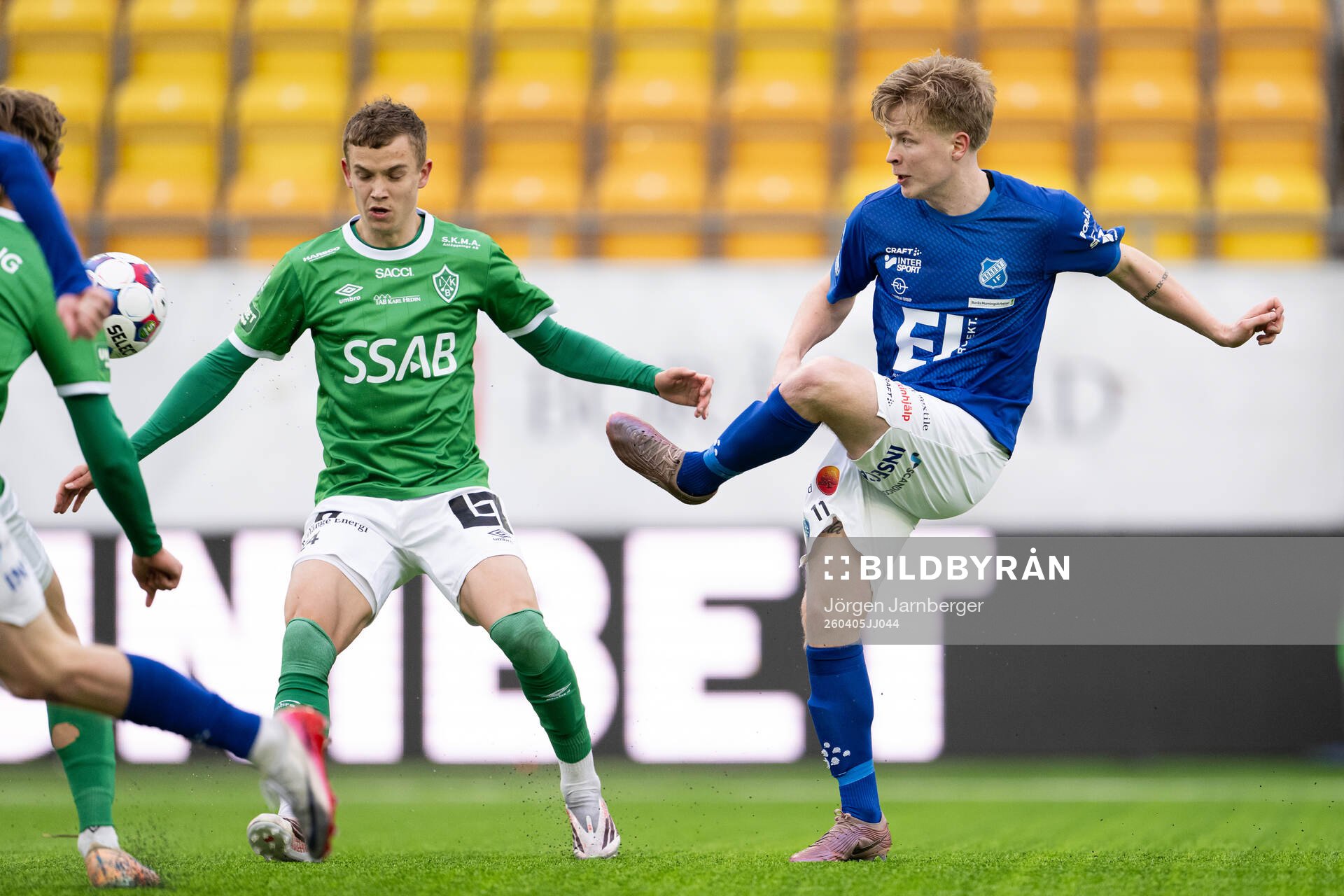 Brages Anders Hellblom och Norrbys Kevin Liimatainen