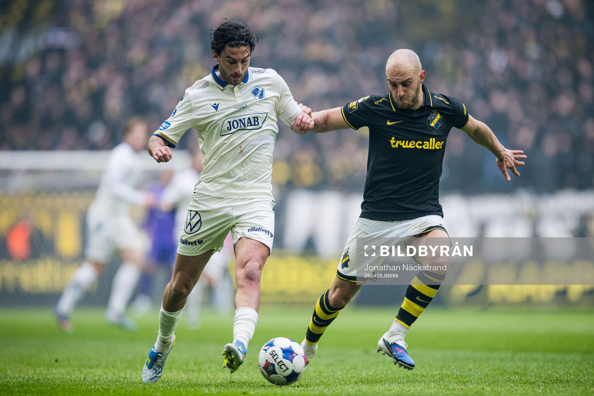 Halmstads Rocco Ascone och AIKs Amel Mujanic