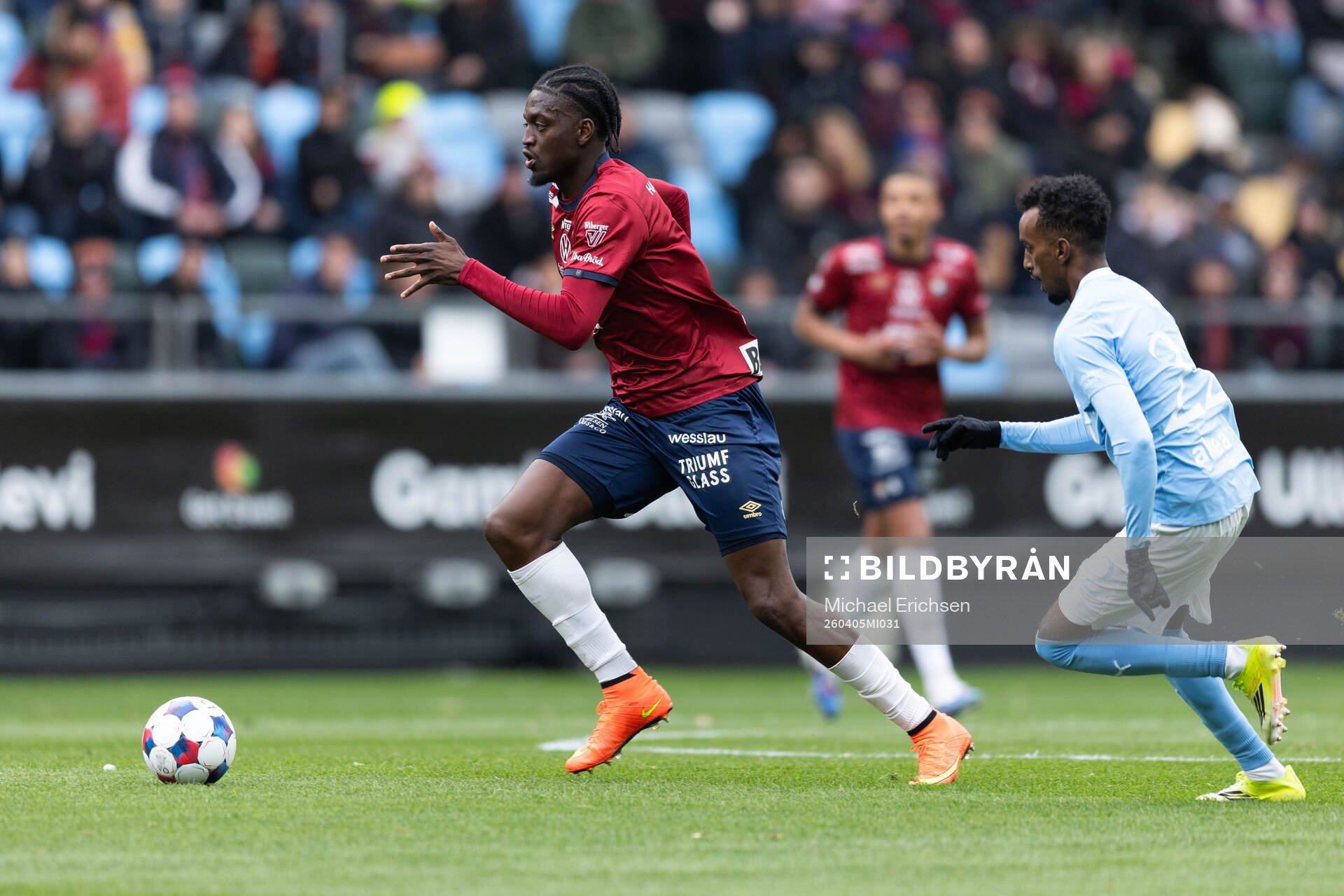 Örgrytes Michael Parker och Malmö FFs Taha Ali