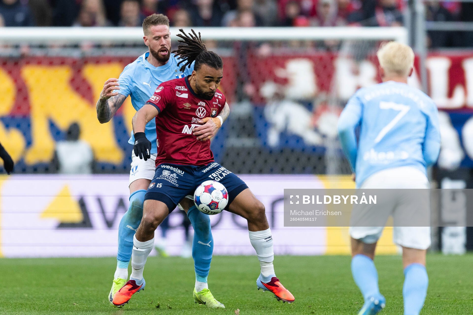 Malmö FFs Pontus Jansson och Örgrytes Jerome Tibbling Ugwo