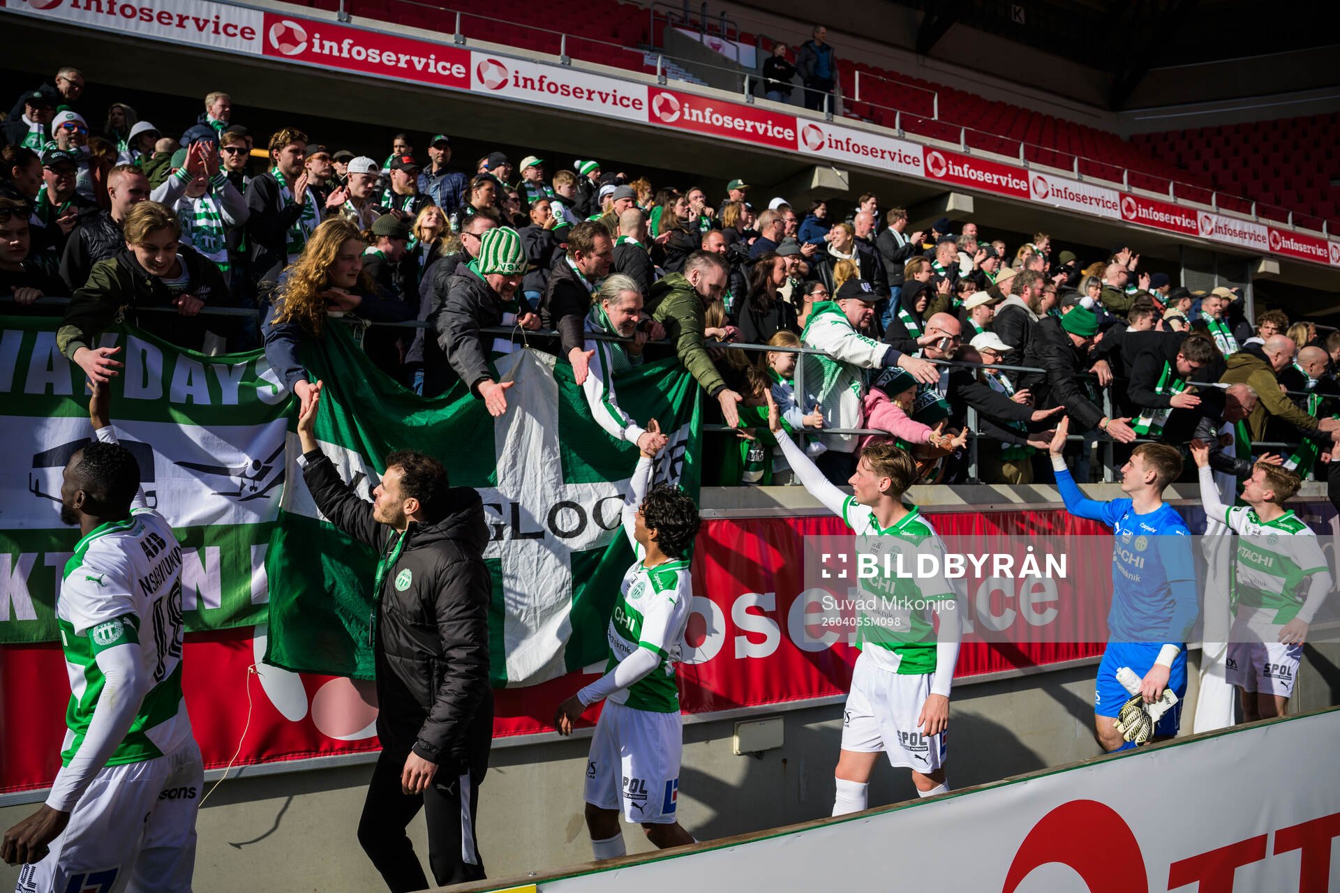 Västerås spelare jublar