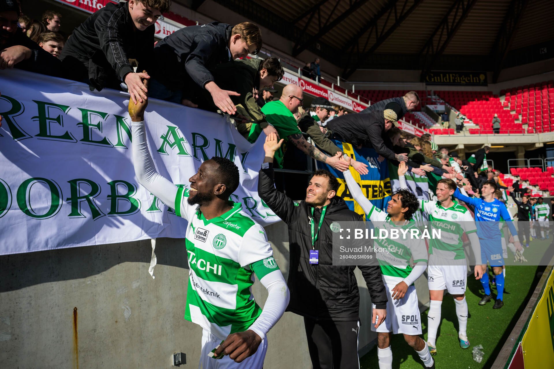 Västerås spelare jublar