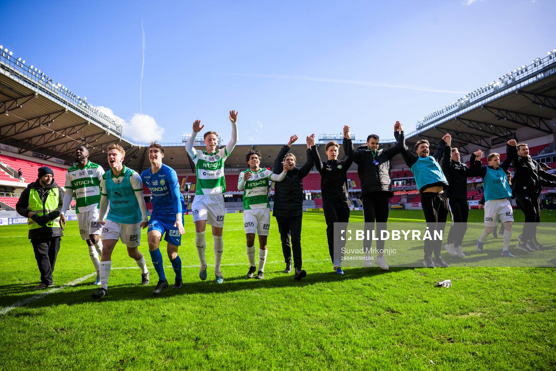 Västerås spelare jublar