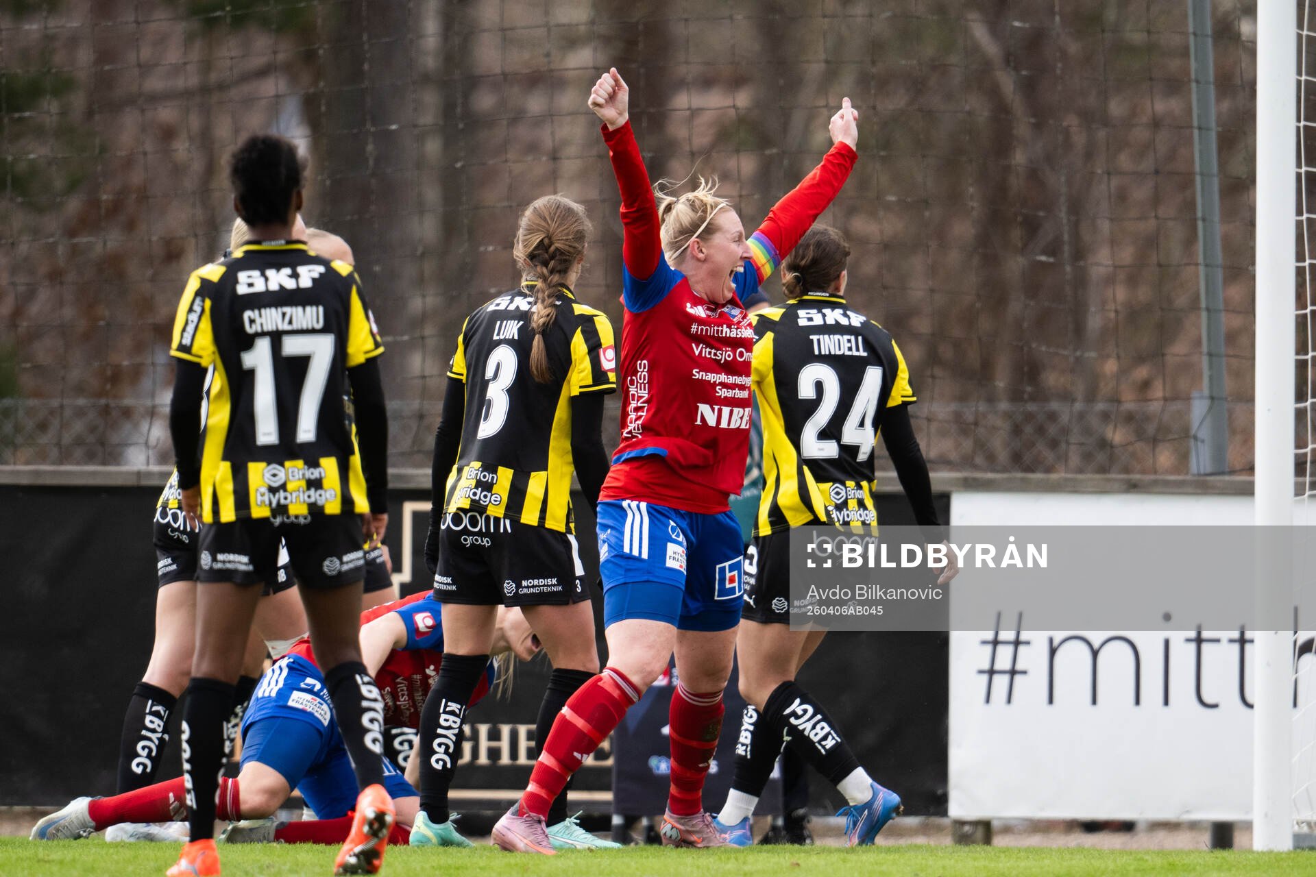 Vittsjös Sandra Lynn jublar