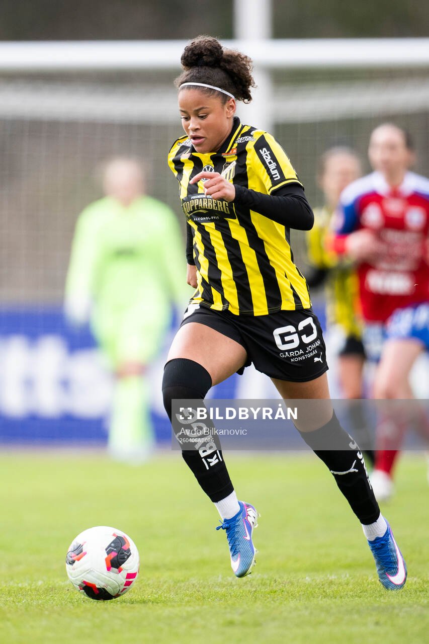 Häckens Felicia Schröder