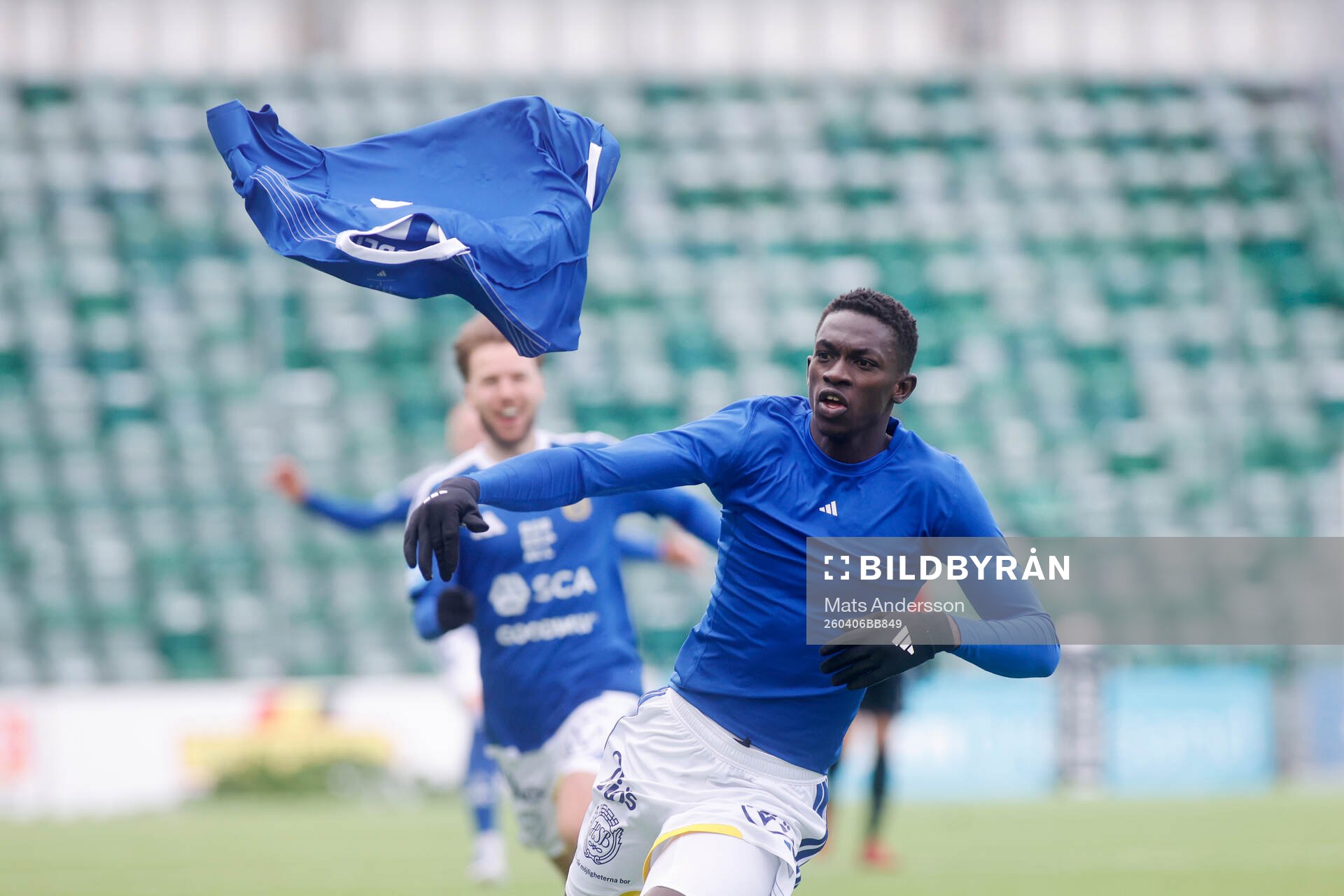 GIF Sundsvalls Suwaibou Kebbeh jublar