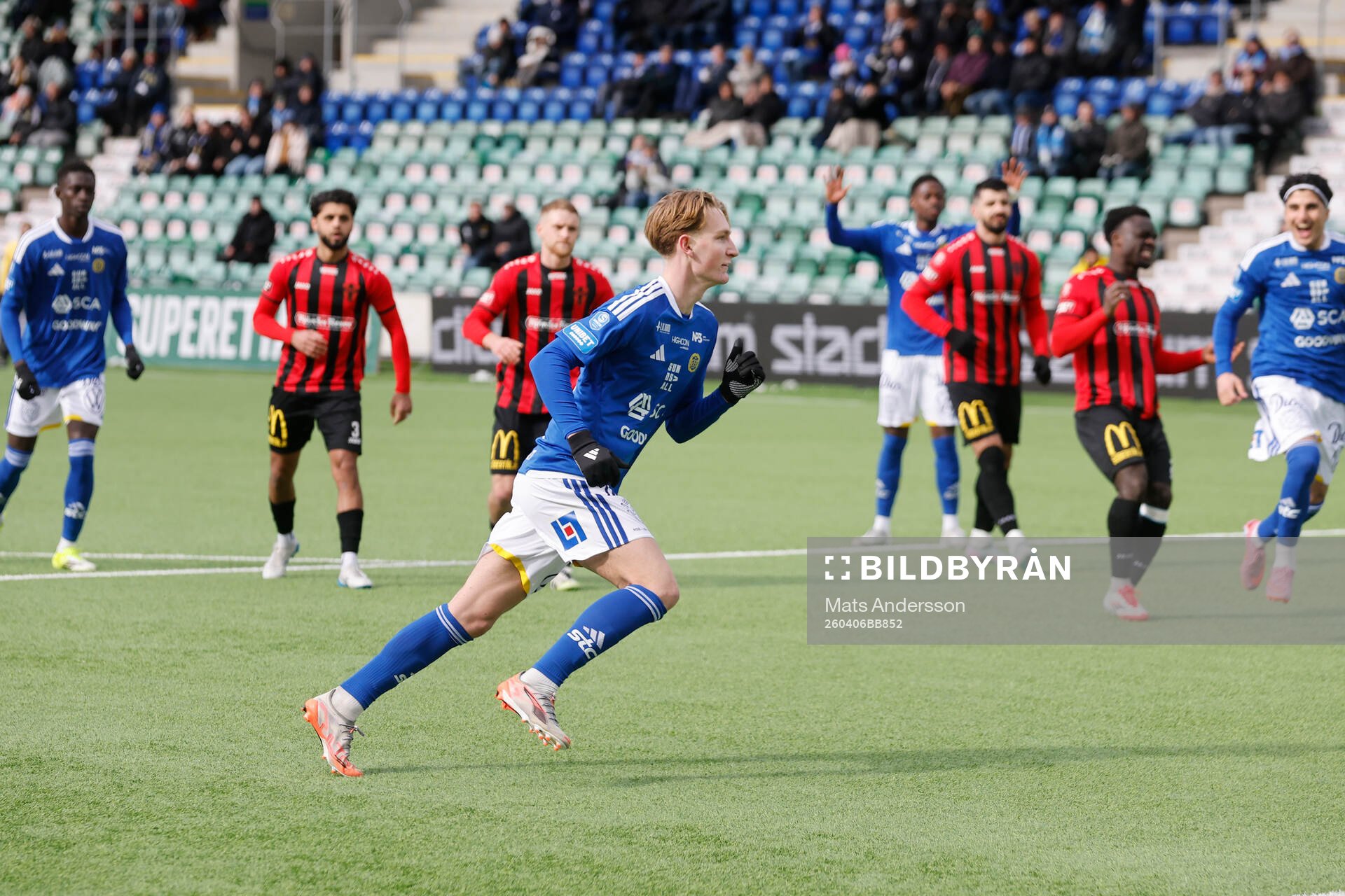 GIF Sundsvalls Hugo Aviander jublar