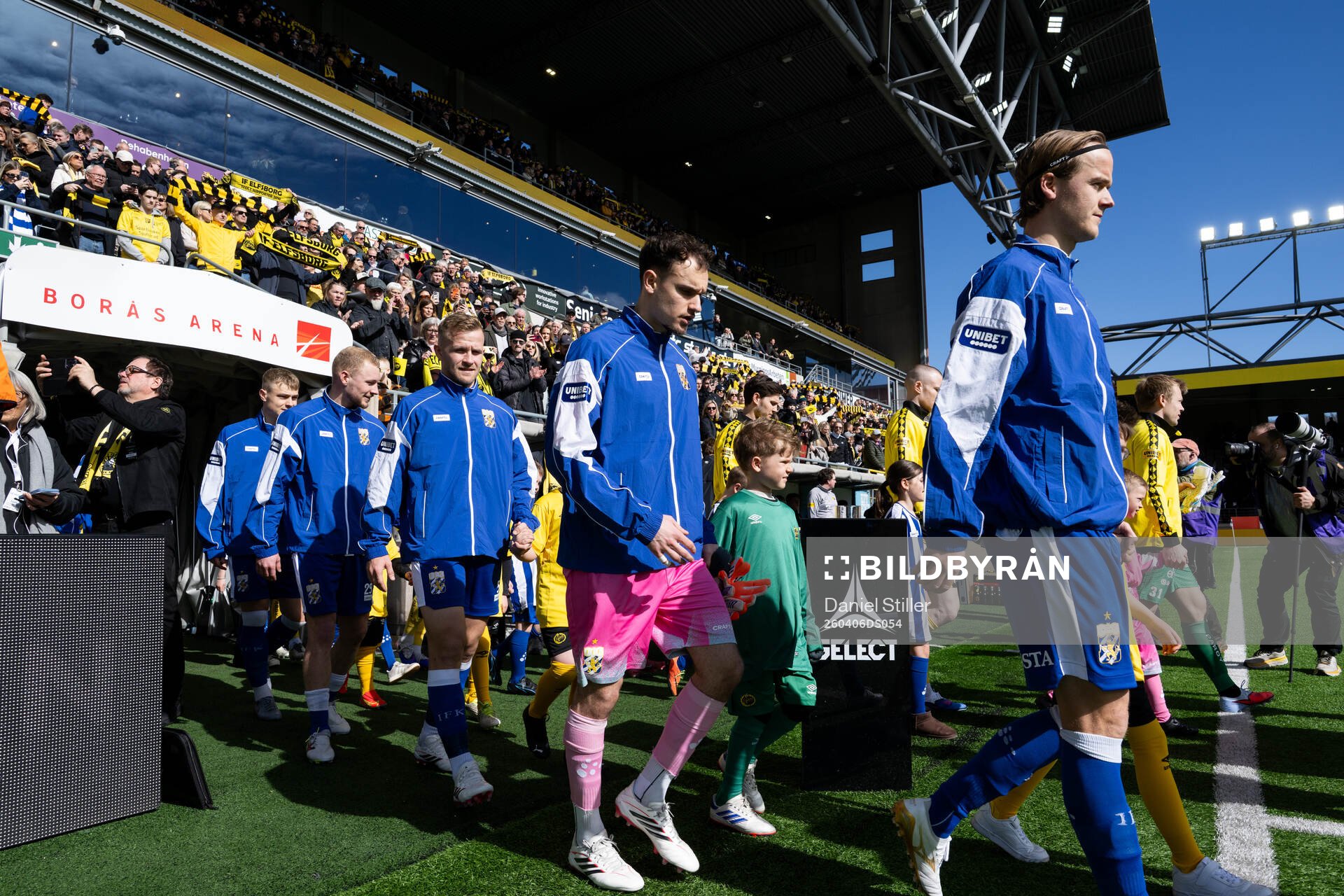 IFK Göteborgs Jonas Bager, målvakt Elis Bishesari August
