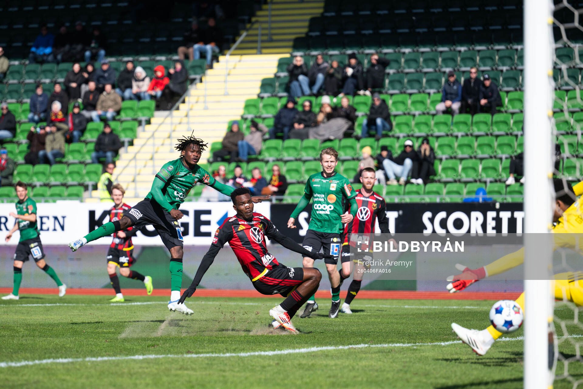 Varbergs Severin Nioule gör 1-1