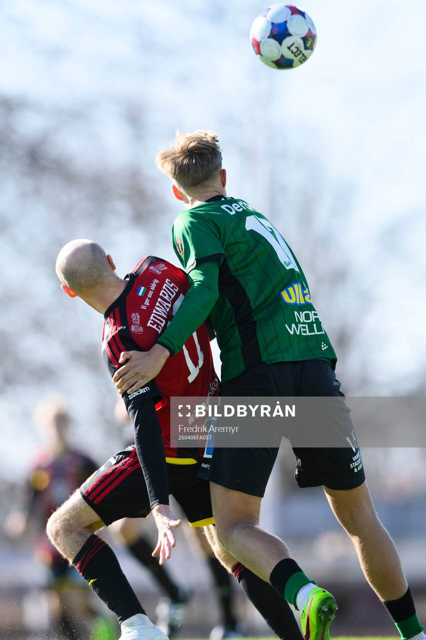 Östersunds Curtis Edwards och Varbergs Edvin Tellgren