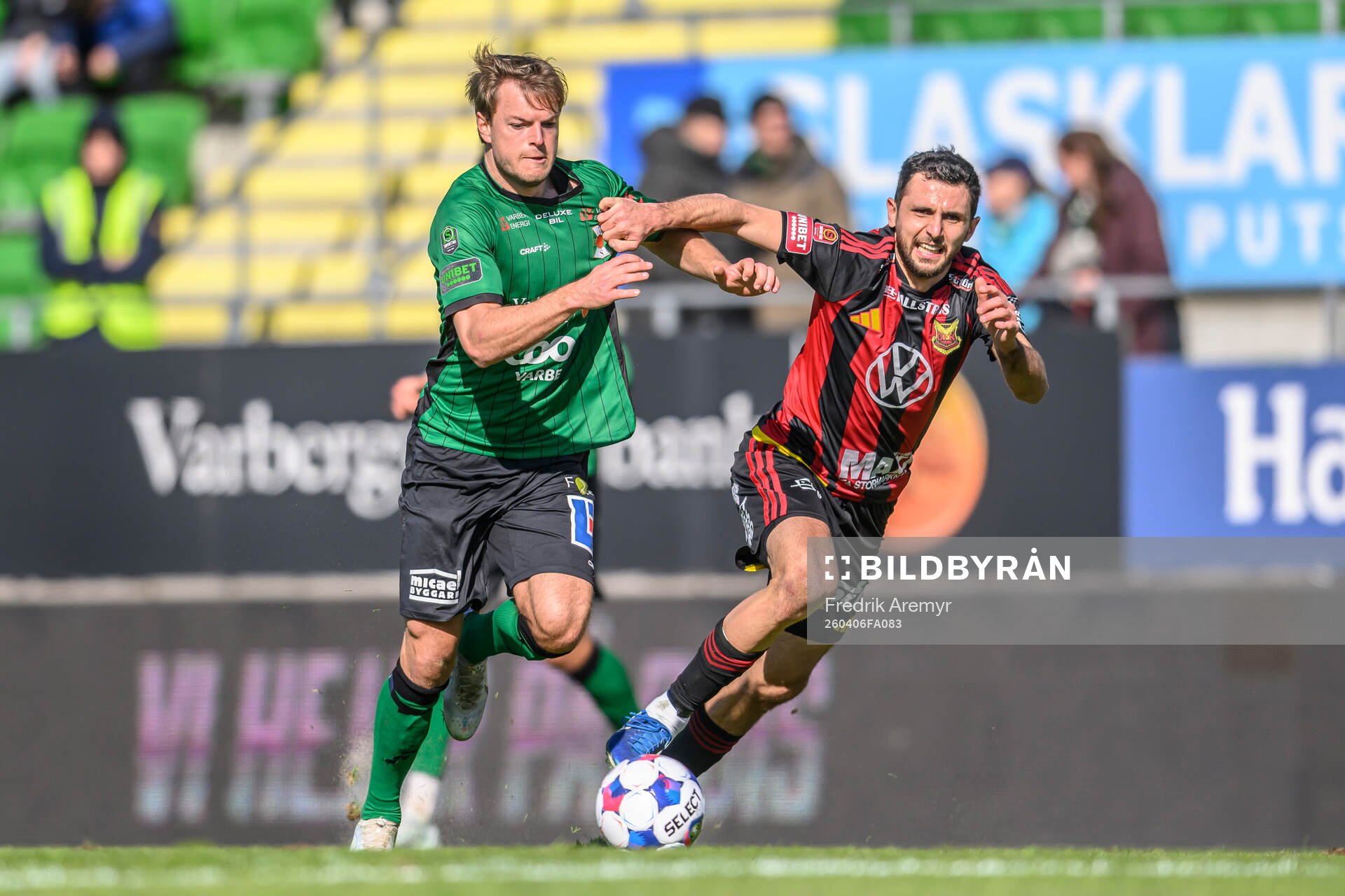 Varbergs Albin Winbo och Östersunds Amar Begic