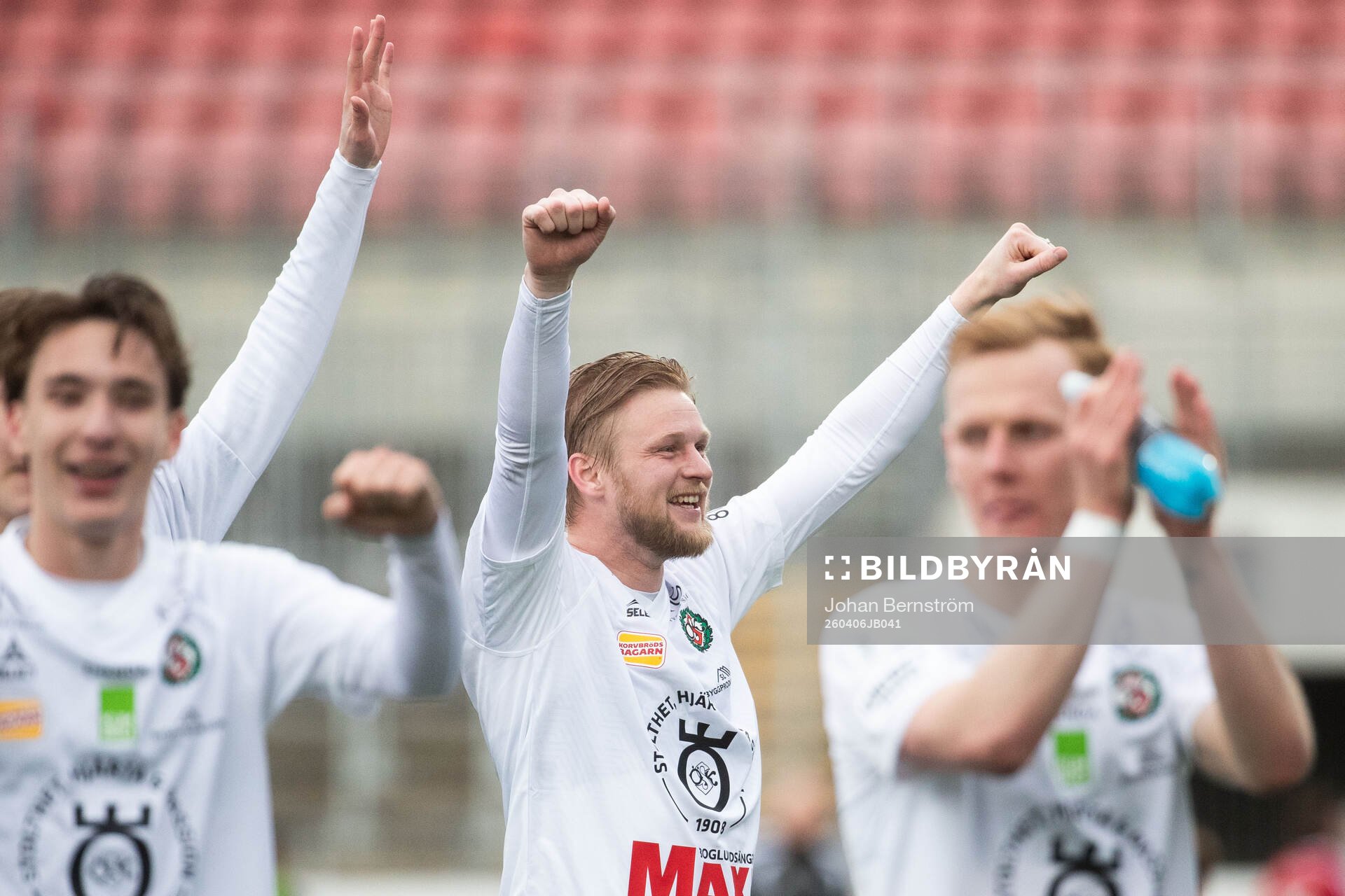 Örebros Karl Holmberg jublar