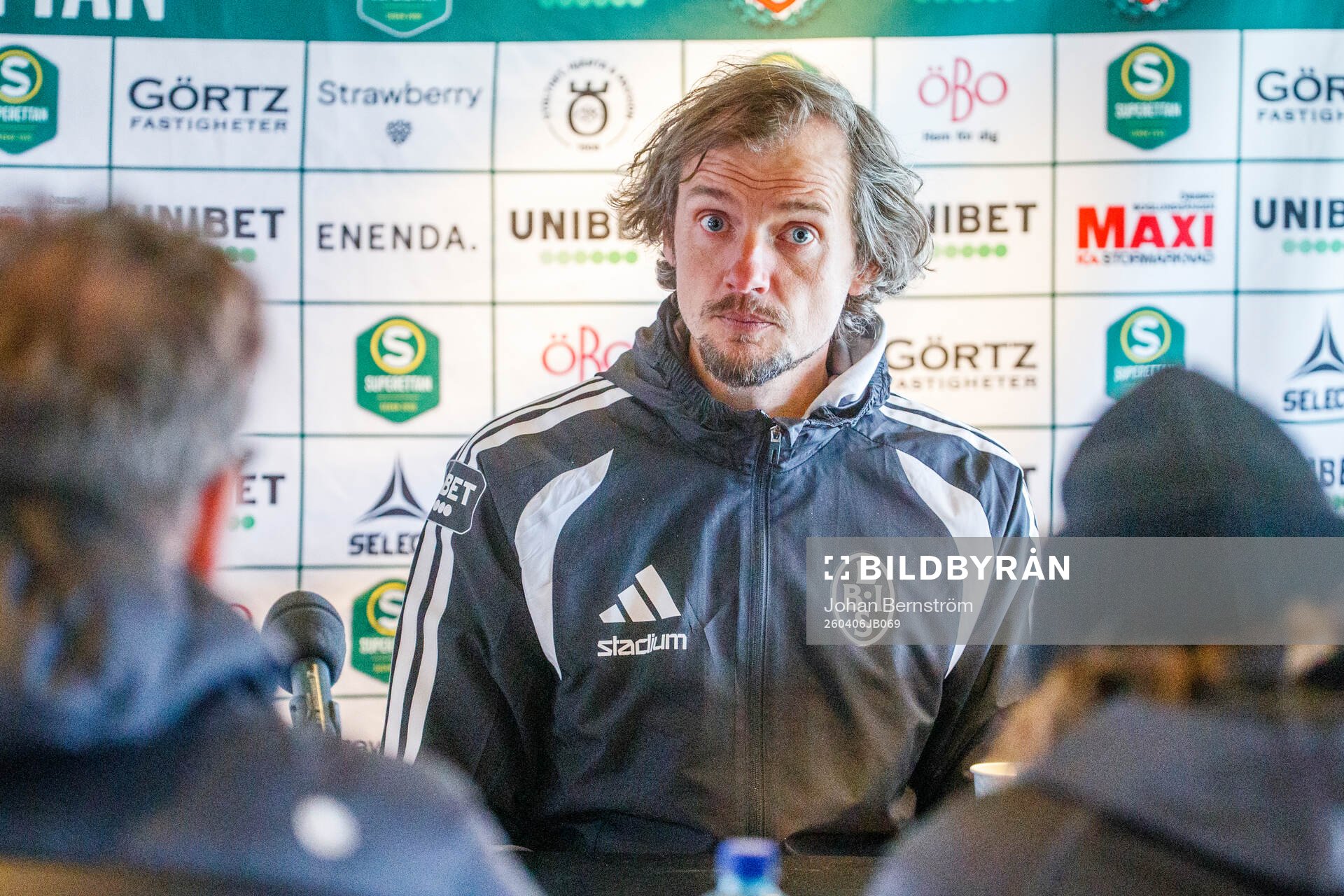 Landskronas tränare Robin Asterhed på presskonferensen