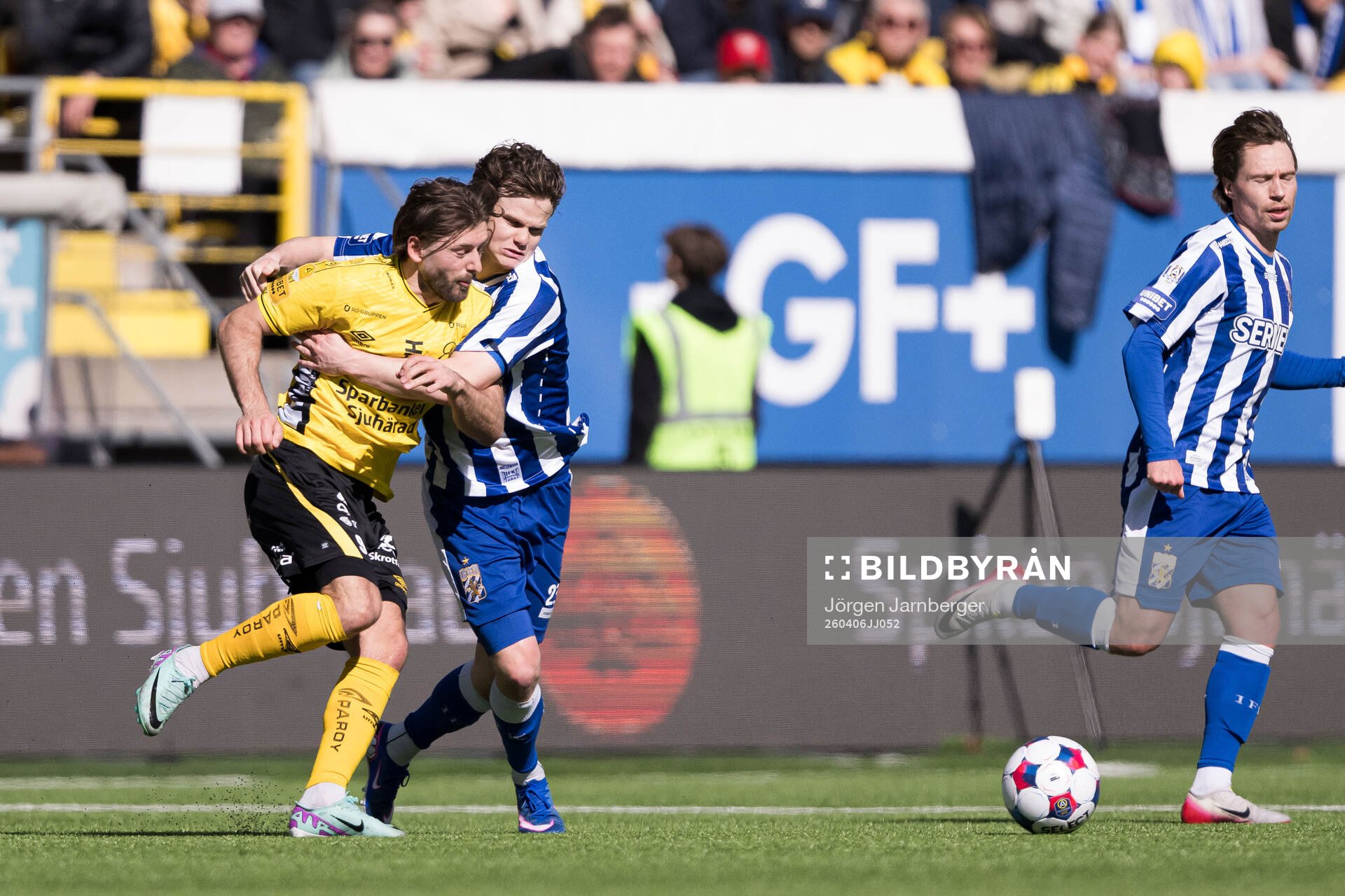 Elfsborgs Arber Zeneli och IFK Göteborgs Kolbeinn