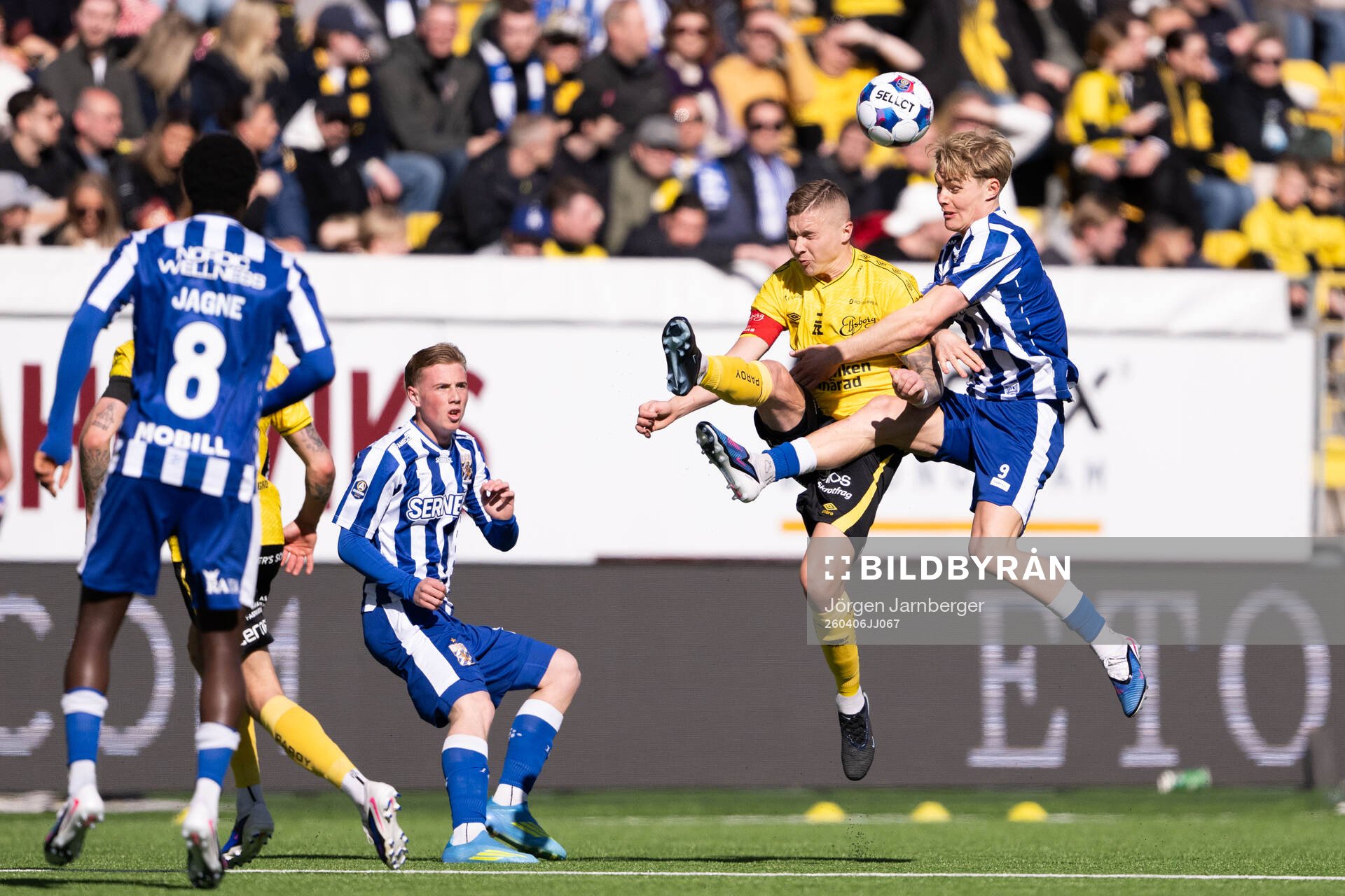 Elfsborgs Sebastian Holmén och IFK Göteborgs Max Fenger