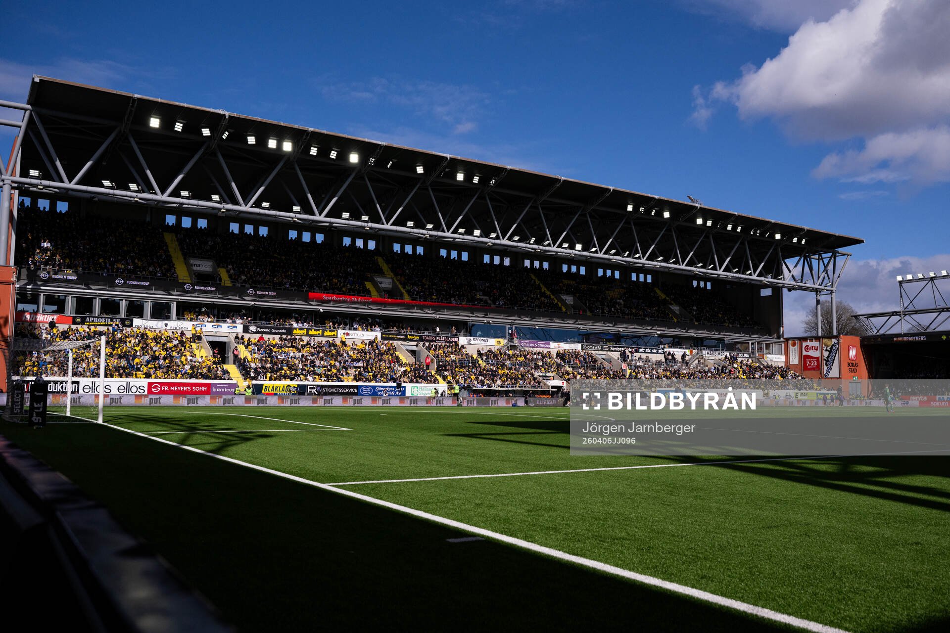 Fullsatt läktare