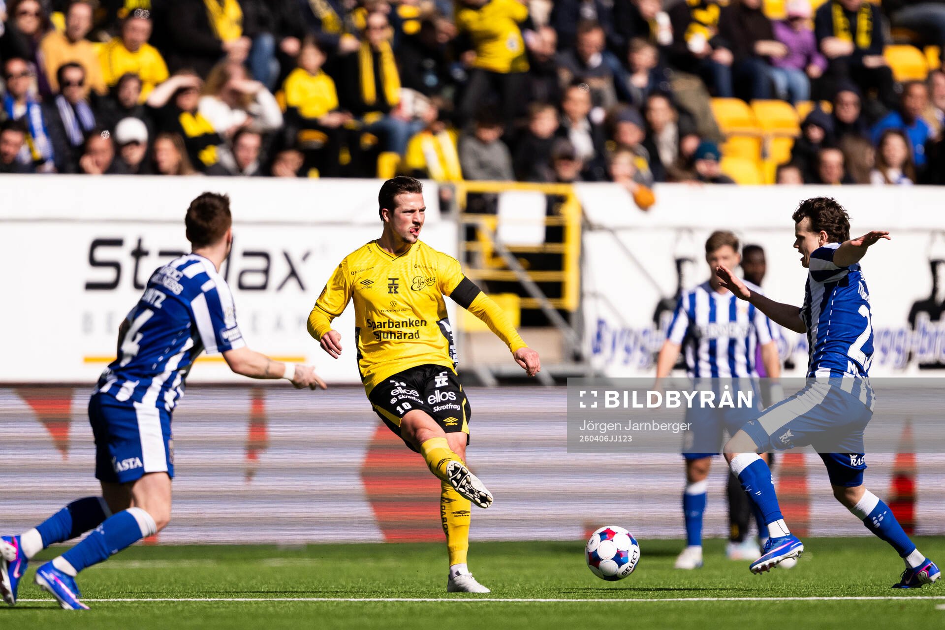 Elfsborgs Simon Olsson och IFK Göteborgs Kolbeinn
