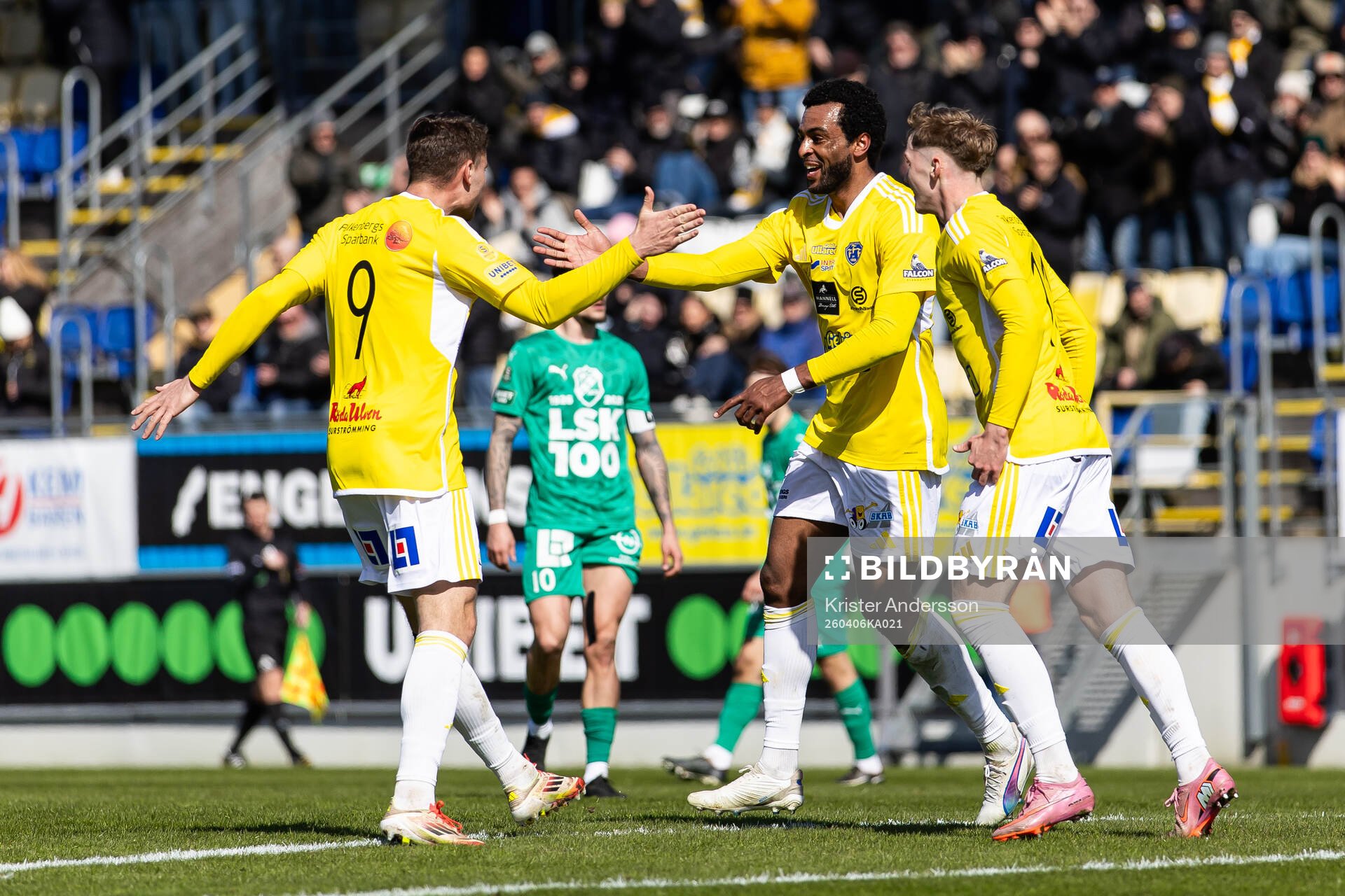 Falkenbergs Hugo Komano jublar