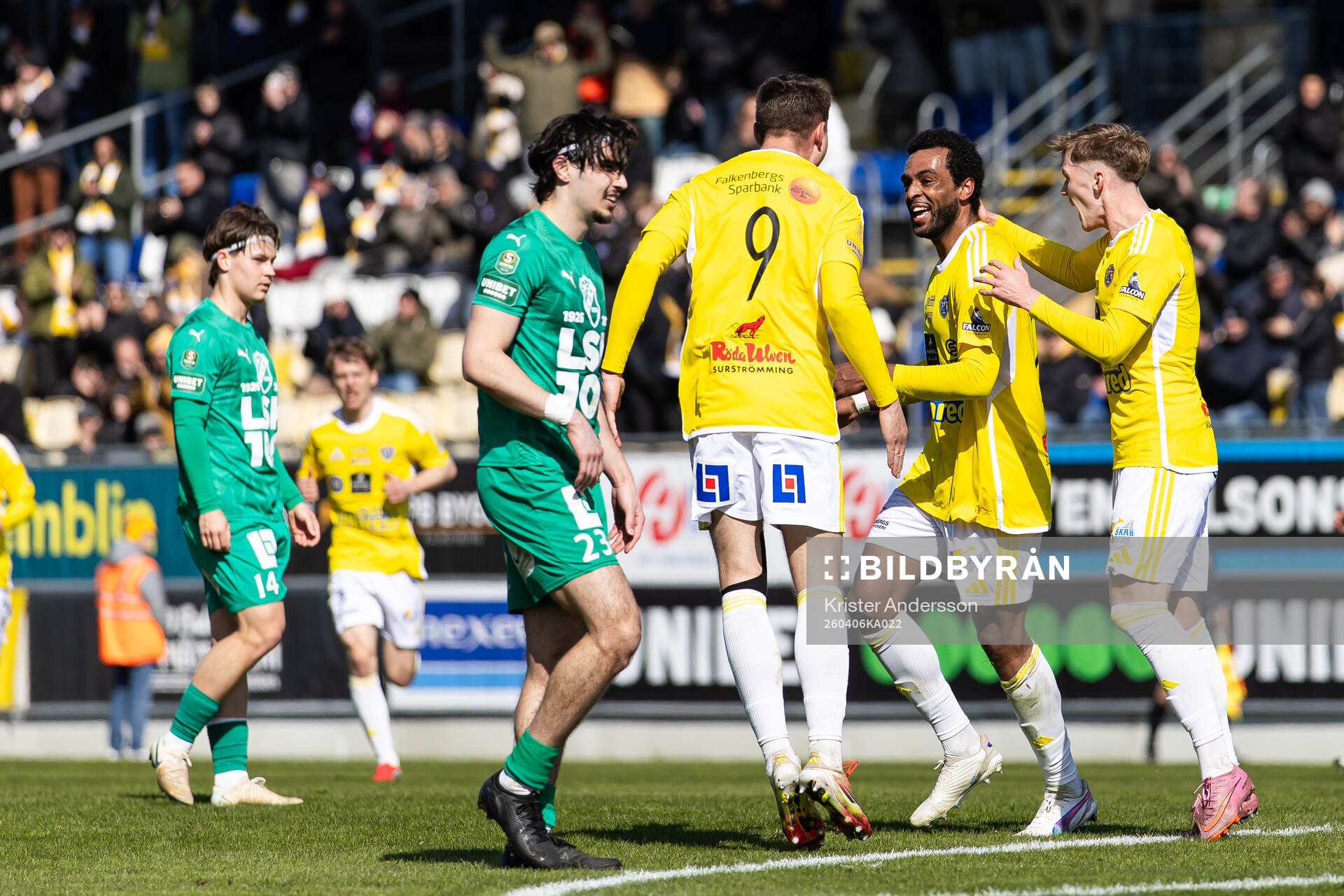 Falkenbergs Hugo Komano jublar