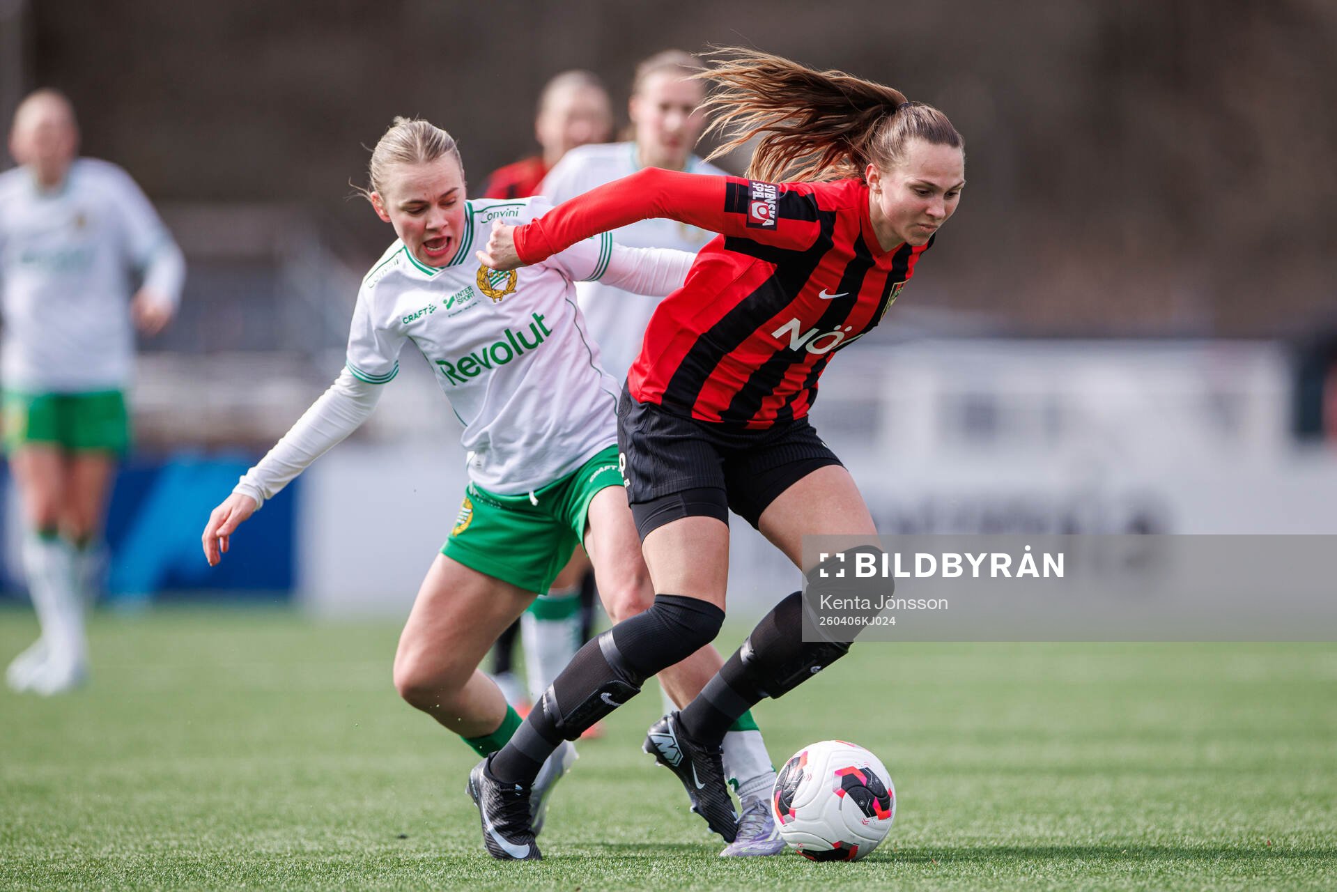 Hammarbys Mari Nyhagen och Brommapojkarnas Frida Thörnqvist