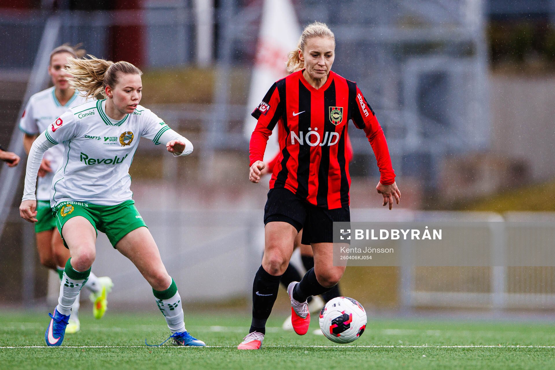Hammarbys Bea Sprung och Brommapojkarnas Ellen Gibson