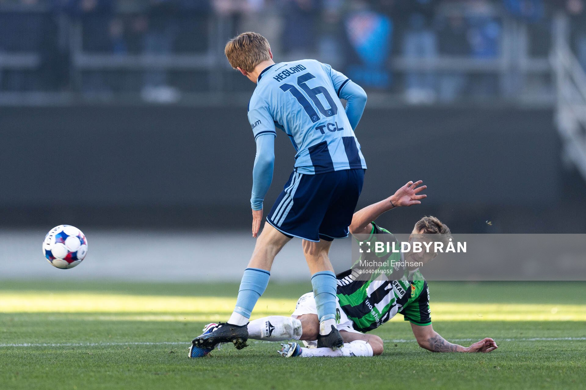 Djurgårdens Bo Hegland och GAIS Kevin Holmen