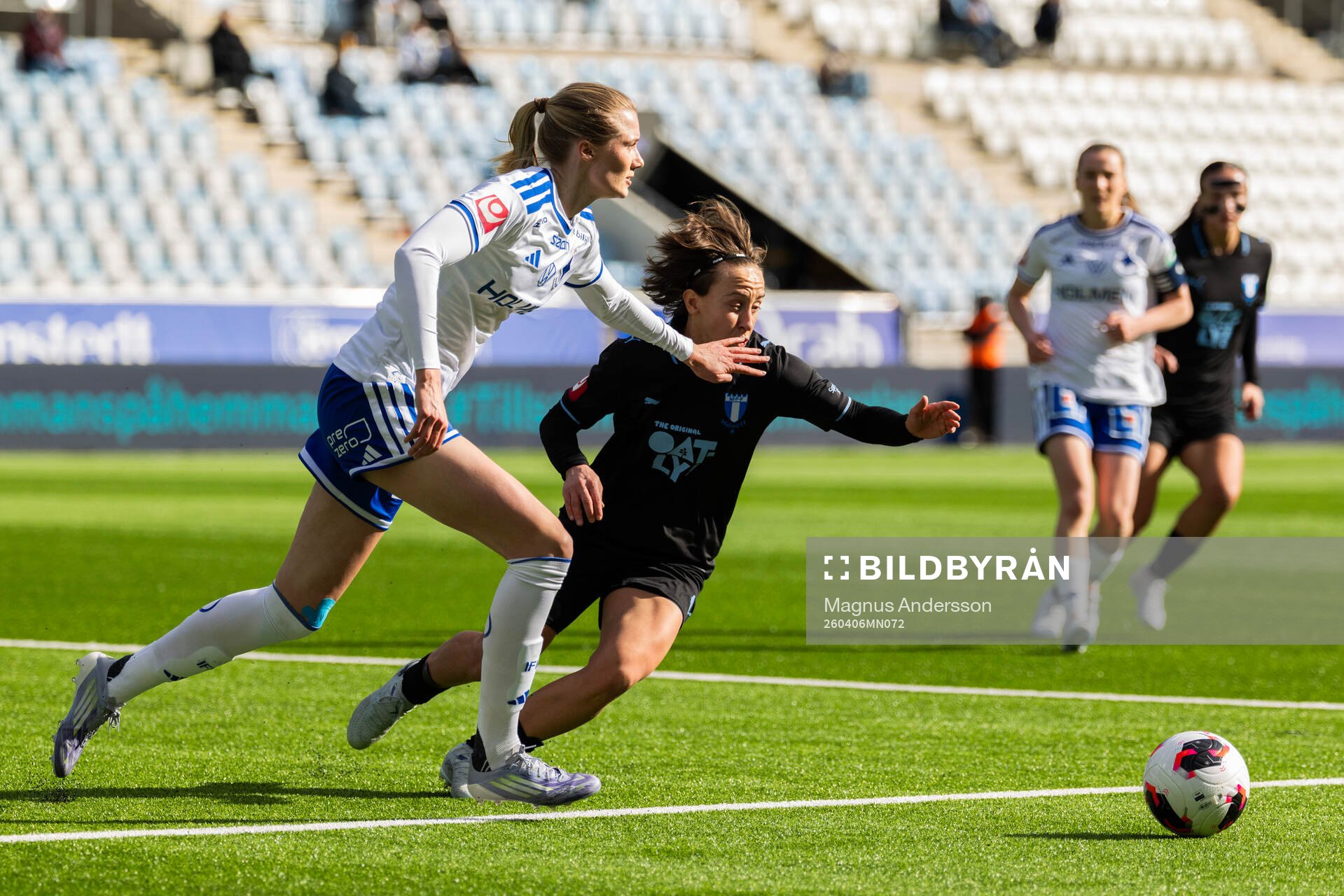 IFK Norrköpings Ebba Handfast och Malmö FFs Miljana