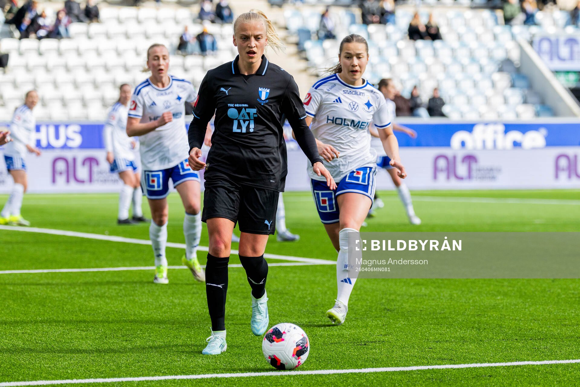 Malmö FFs Wilma Carlsson och IFK Norrköpings Emma