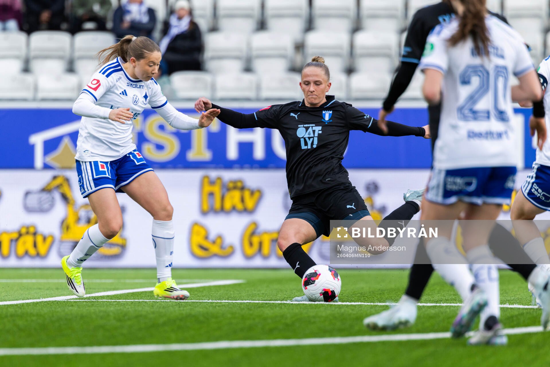 IFK Norrköpings Paula Broddner Klingspor och Malmö FFs
