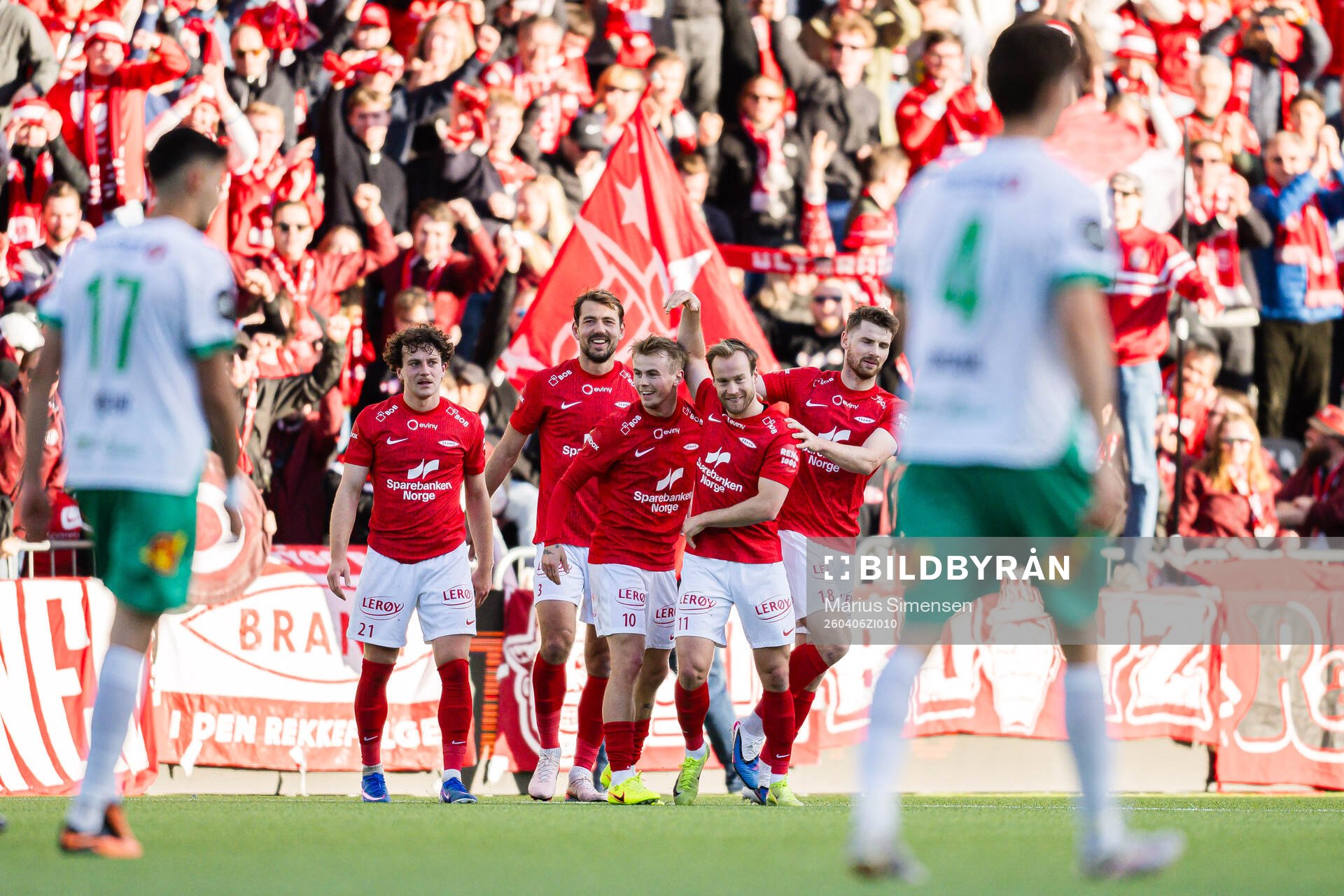 Bård Finne of Brann celebrates