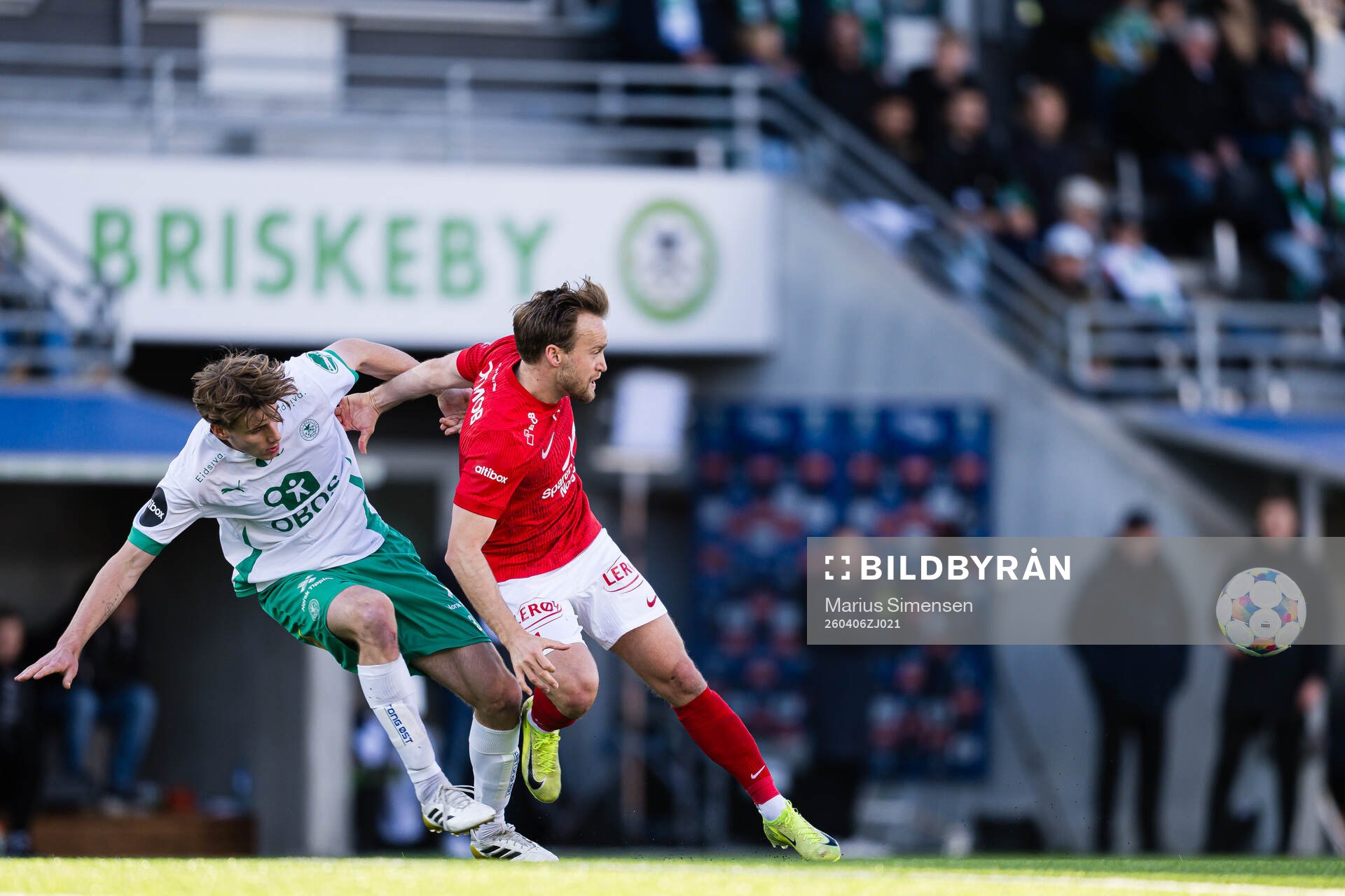 Ethan Amundsen-Day of HamKam and Bård Finne of Brann