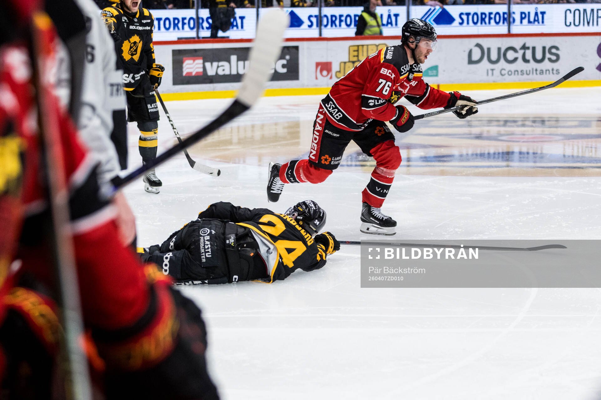 Skellefteås Oscar Lindberg och Luleås Anton Levtchi