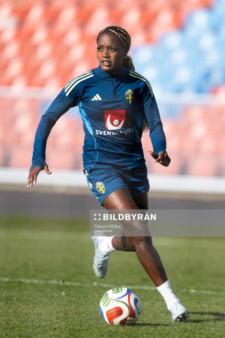 Evelyn Ijeh of Sweden at a training session