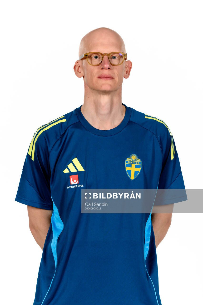 Doctor Christoffer von Essen of the Swedish women's