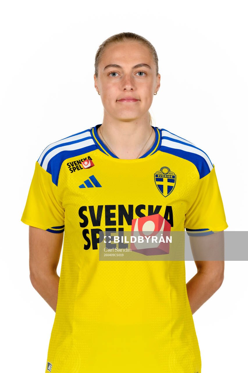 Elma Junttila Nelhage of the Swedish women's national