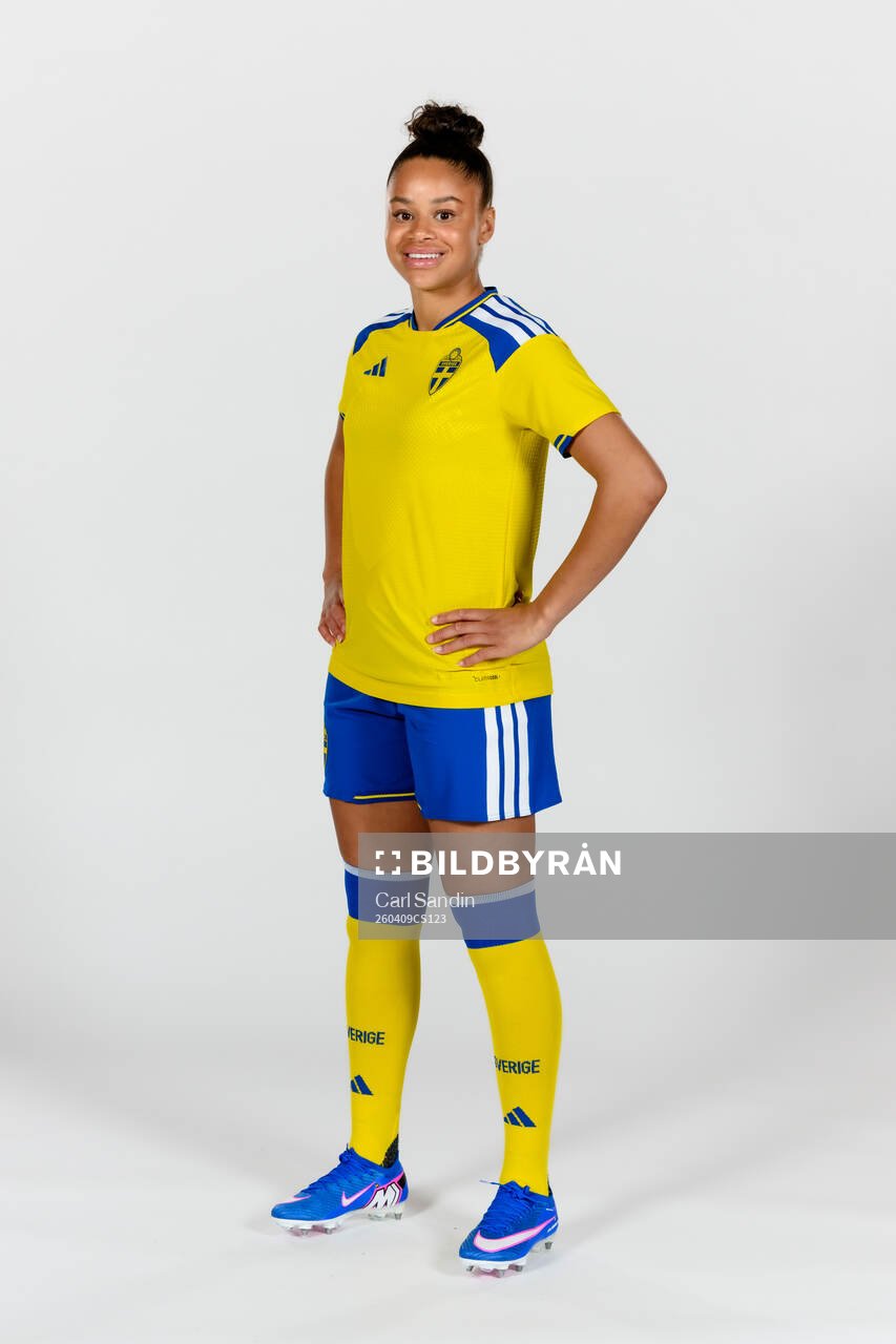 Felicia Schröder of the Swedish women's national football