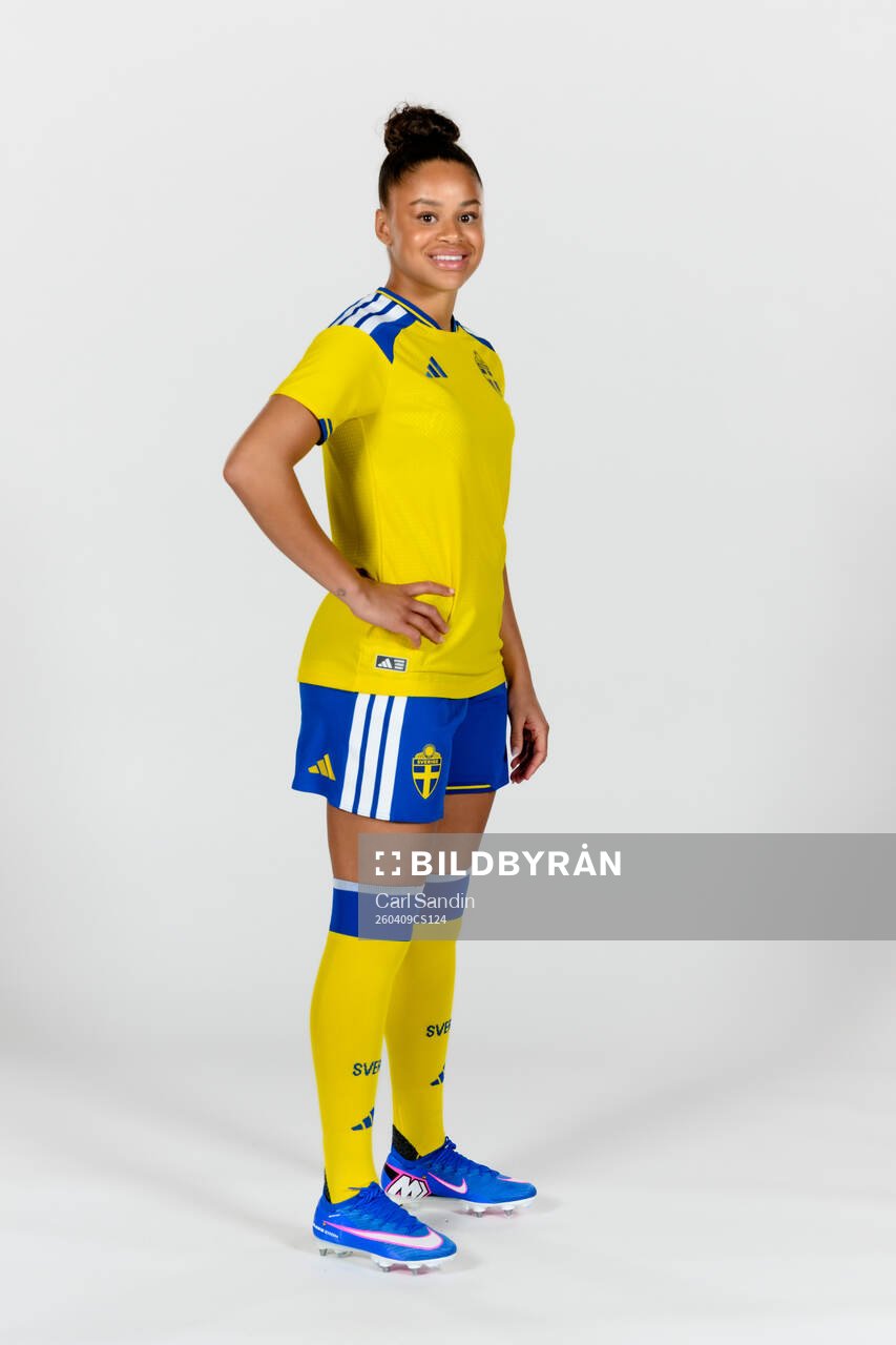Felicia Schröder of the Swedish women's national football