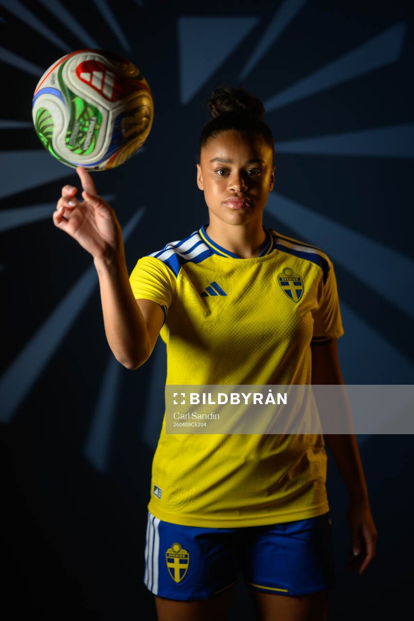 Felicia Schröder of the Swedish women's national football