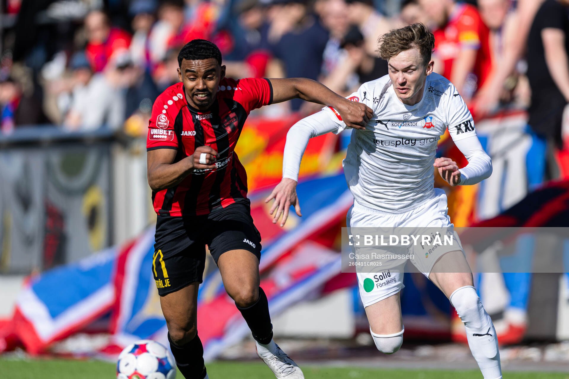 Nordic United FCs Liiban Abdirahman Abadid och Helsingborgs