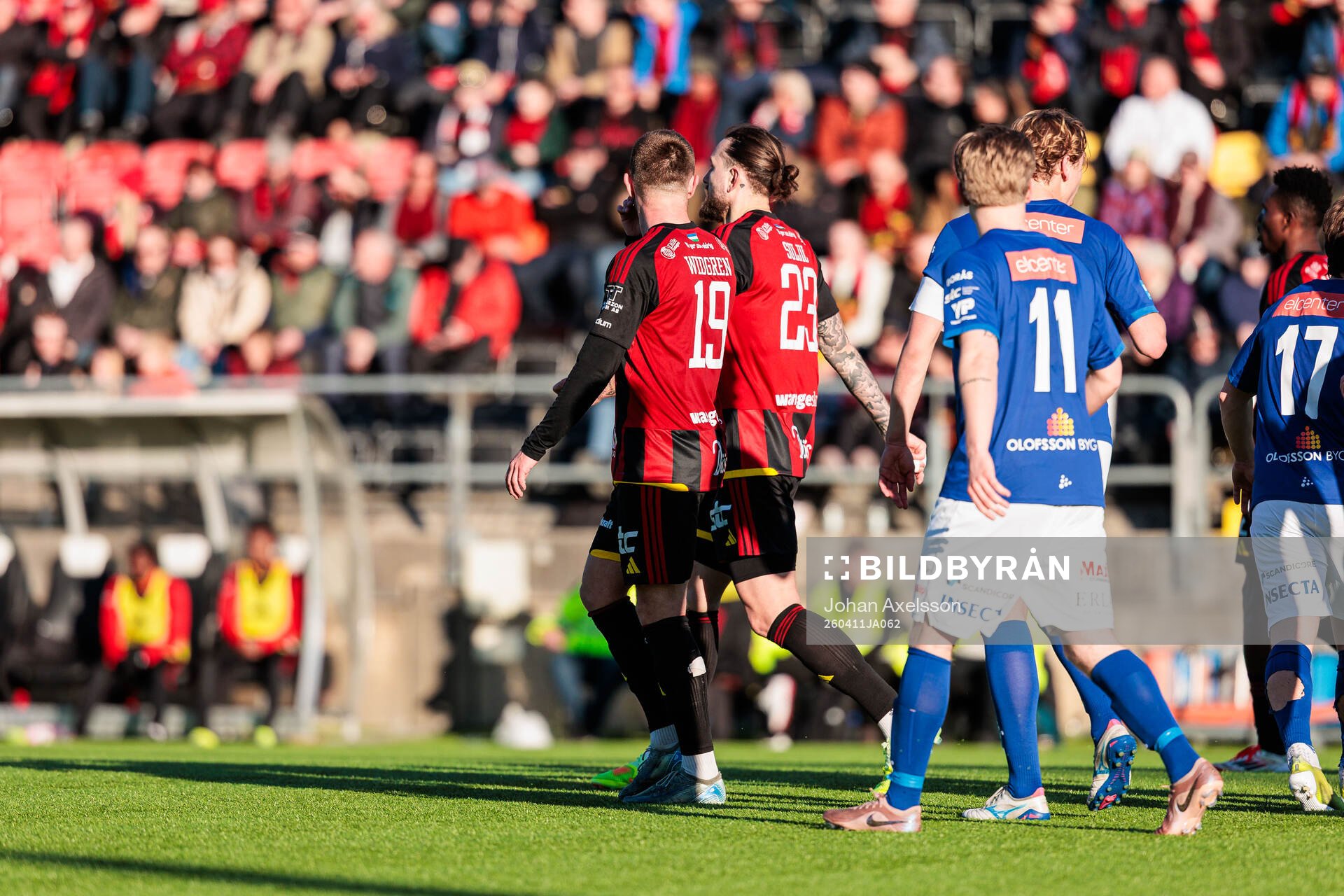 Östersunds Dennis Widgren och Ali Suljic deppar