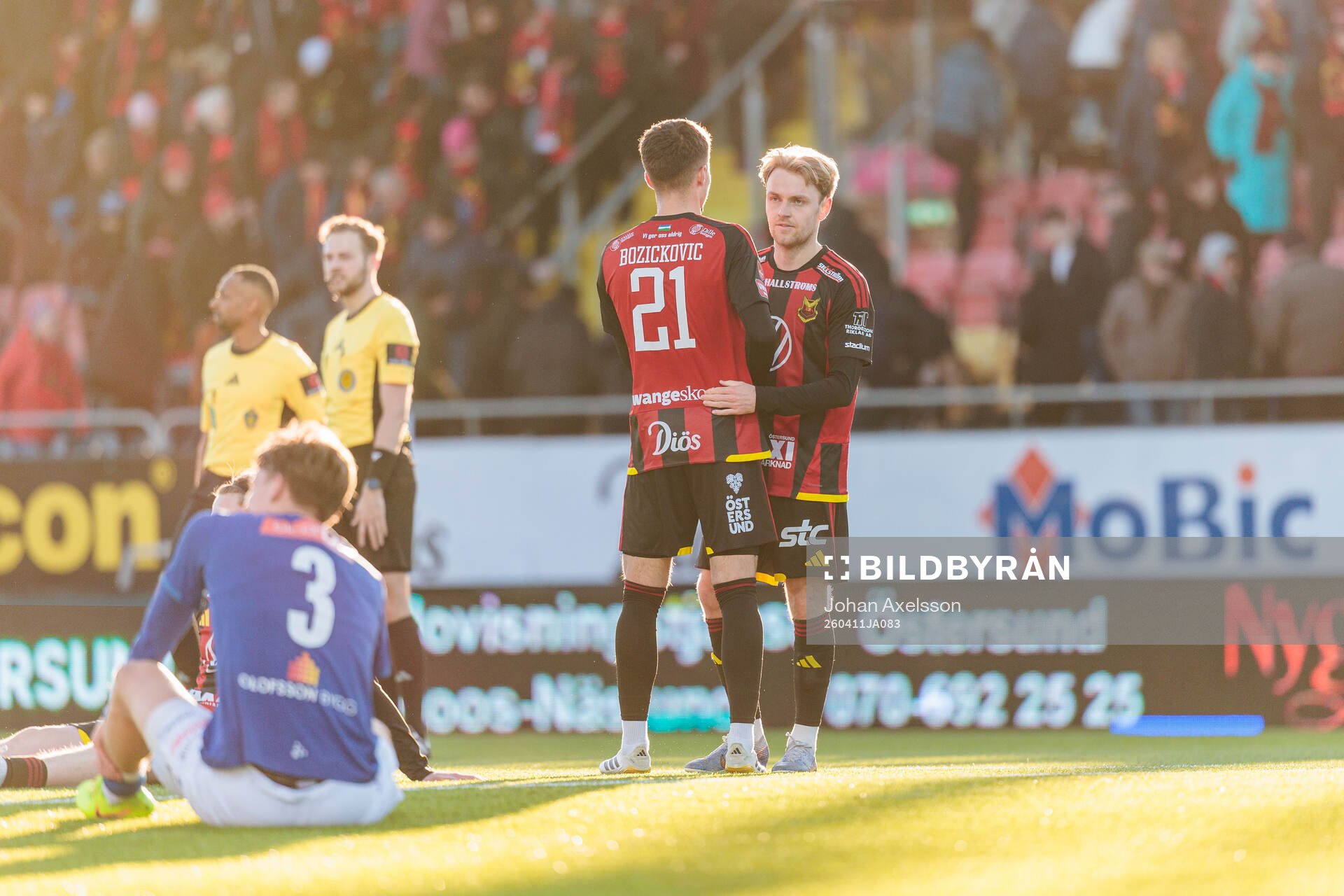 Östersunds Luka Bozickovic och Simon Marklund