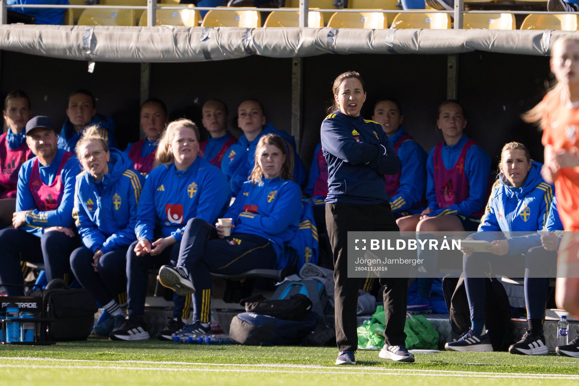 Coach Briana Campos of Sverige