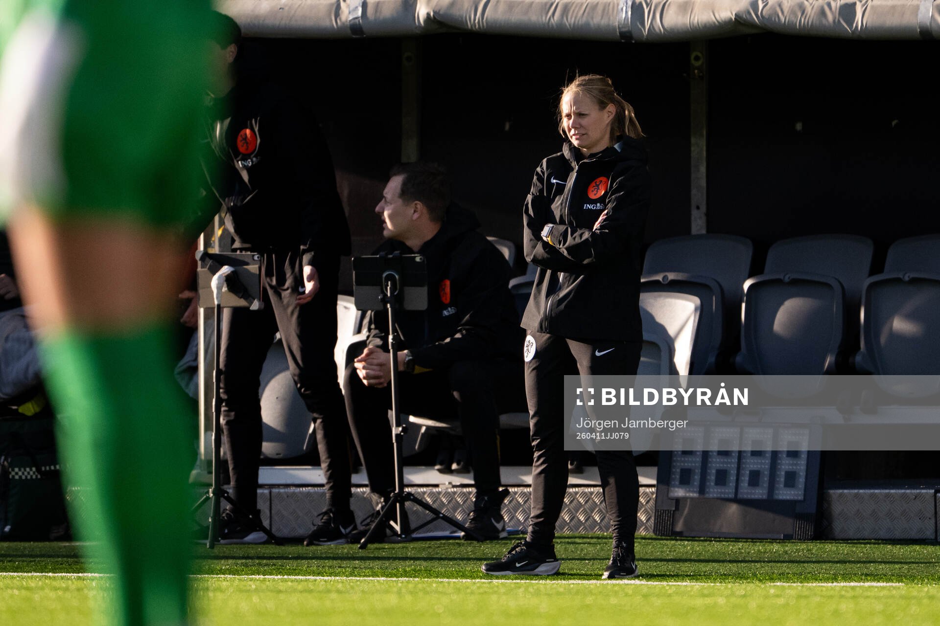 Coach Glenda Van Lieshout of Netherlands